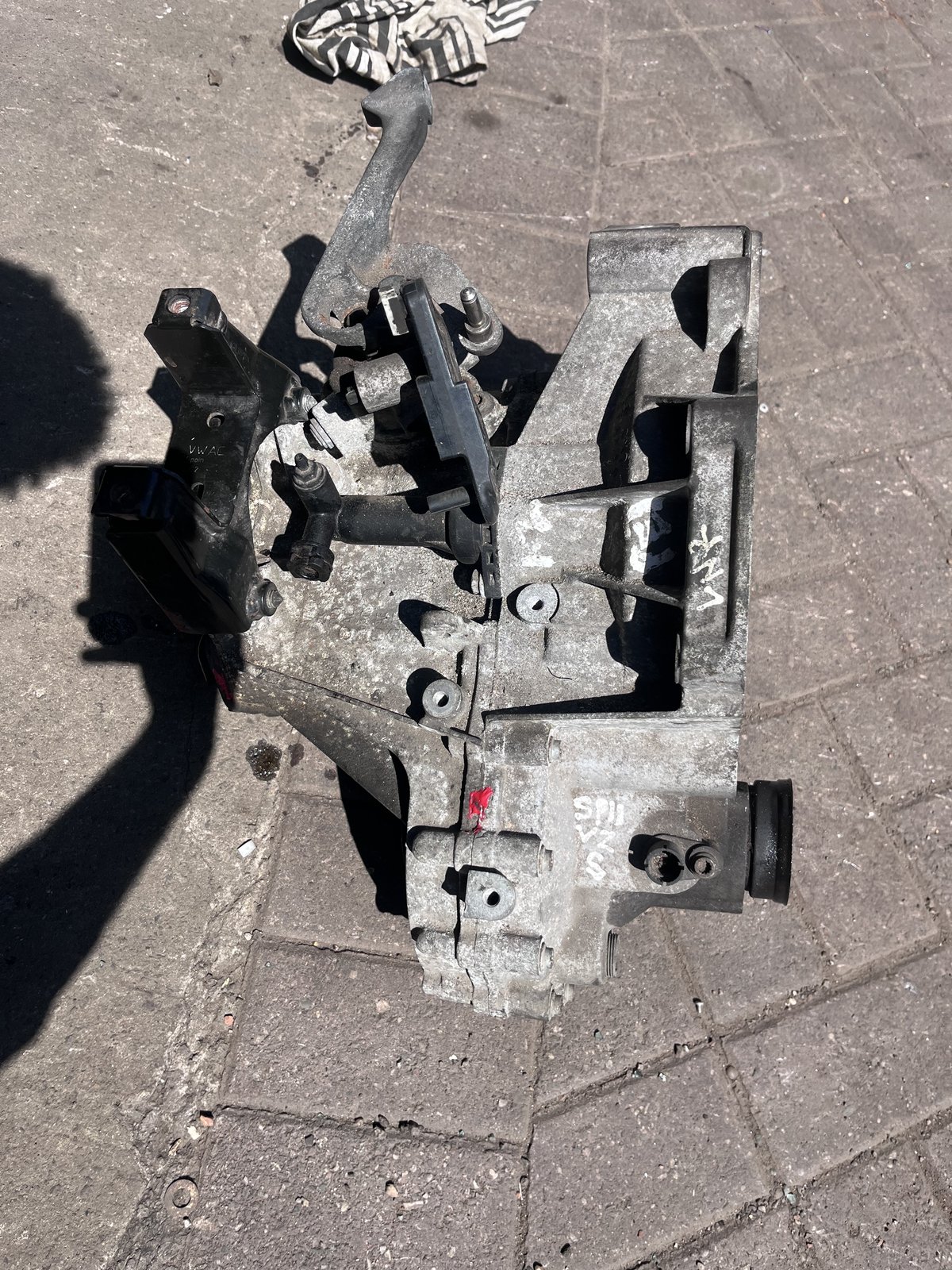 VW POLO 6R GEARBOX photo 2