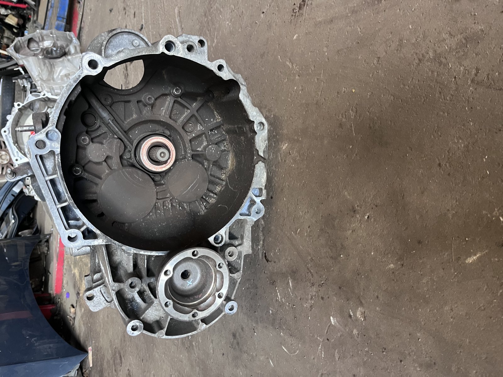 VW GOLF MK5 PASSAT B6 2LITER DIESEL 6 SPEED MANIUAL GEARBOX