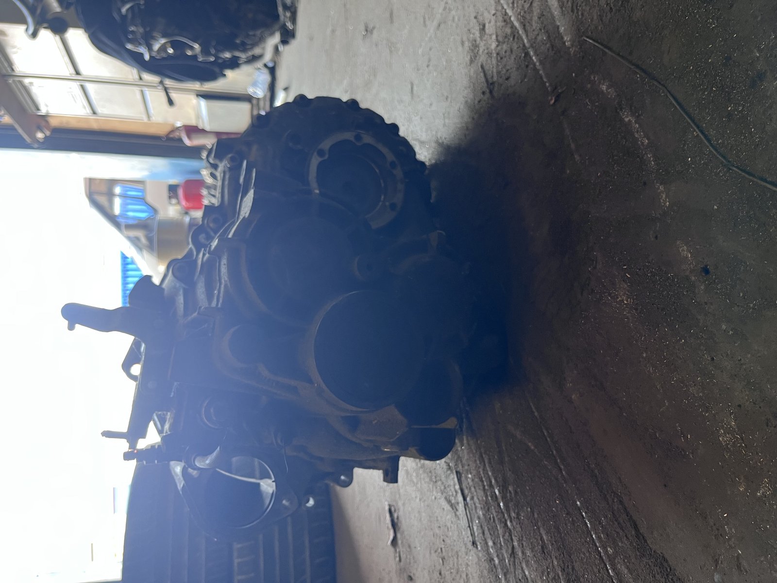 VW GOLF PASSAT B6 2LITER DIESEL 6 SPEED MANIUAL GEARBOX photo 4