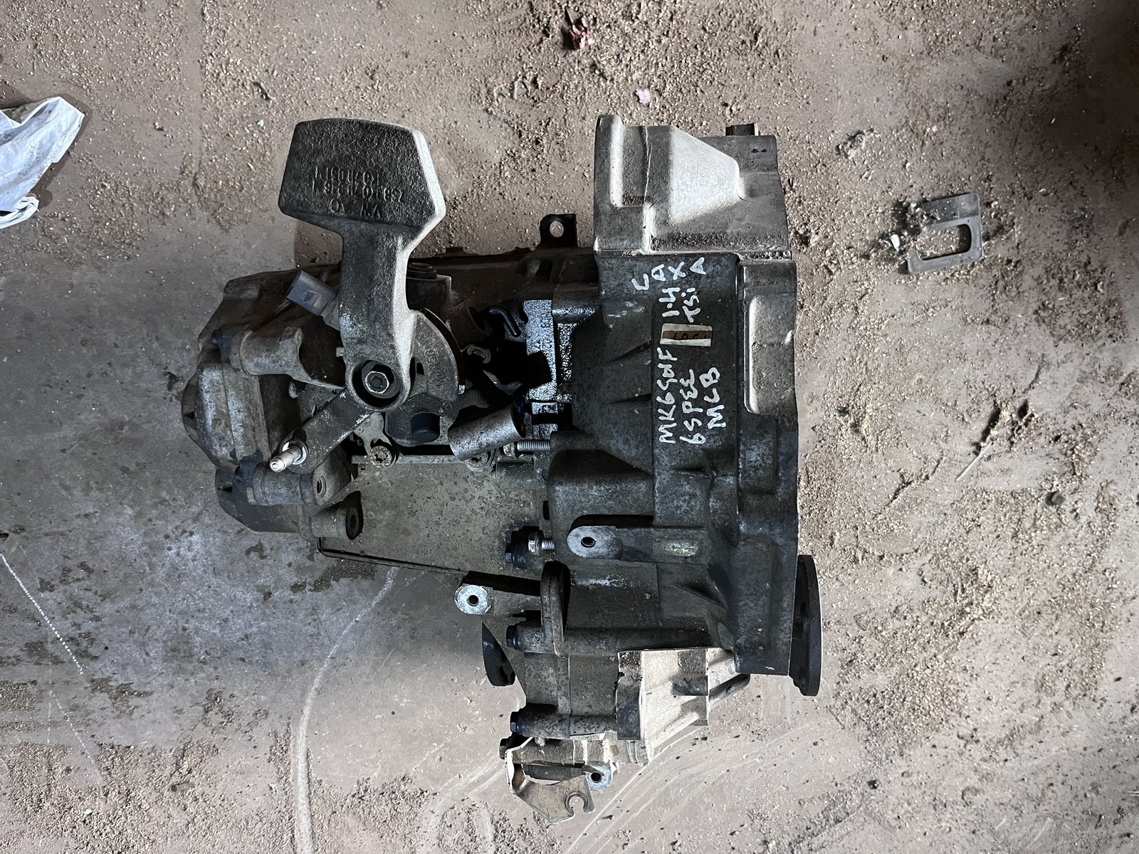 MK6 GOLF 1.4 TSI 6 SPEED MANIUAL GEAR BOX MCB photo 5