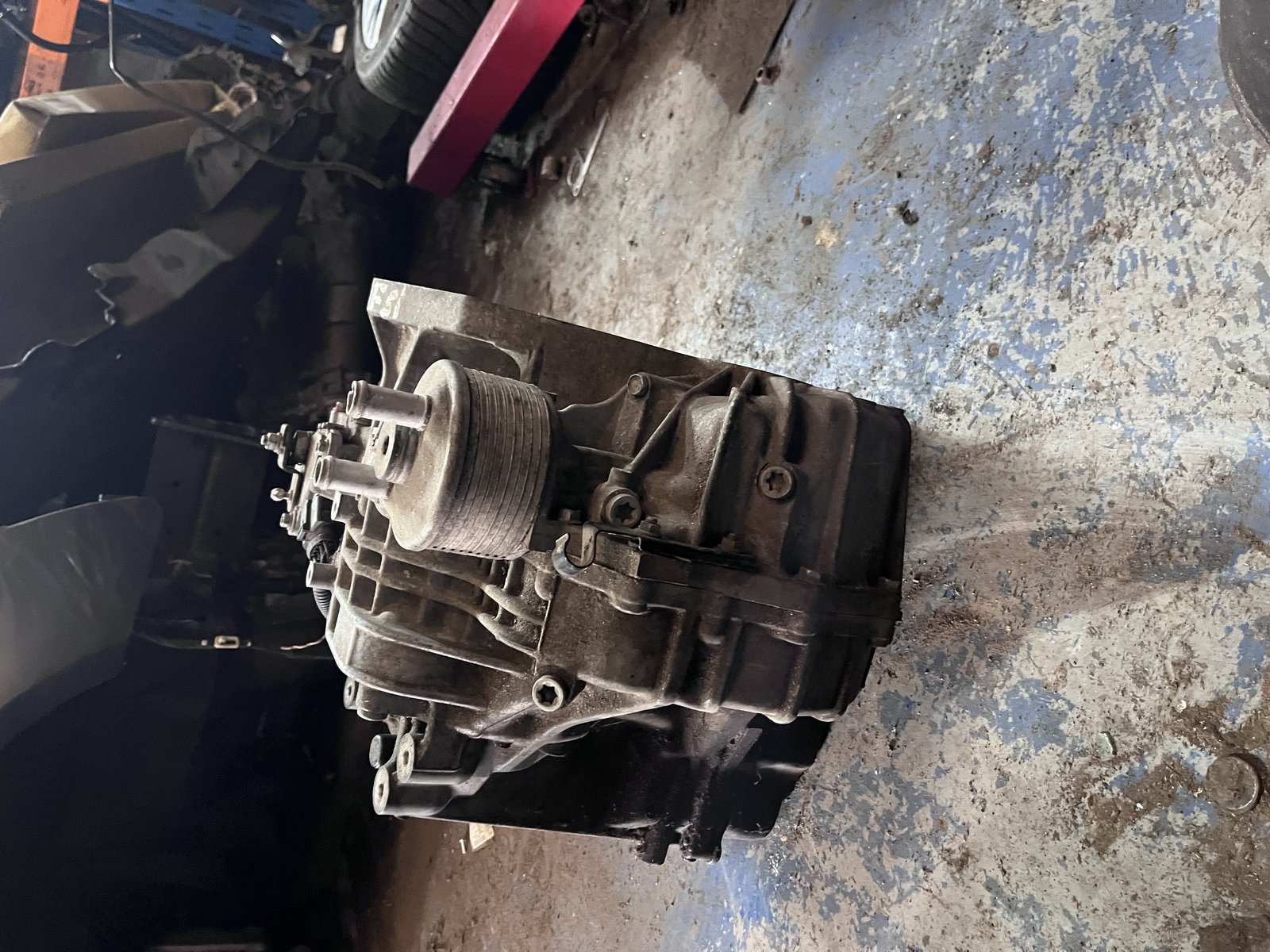 VW GOLF MK5 1.6 FSI AUTO GEARBOX HFR photo 2