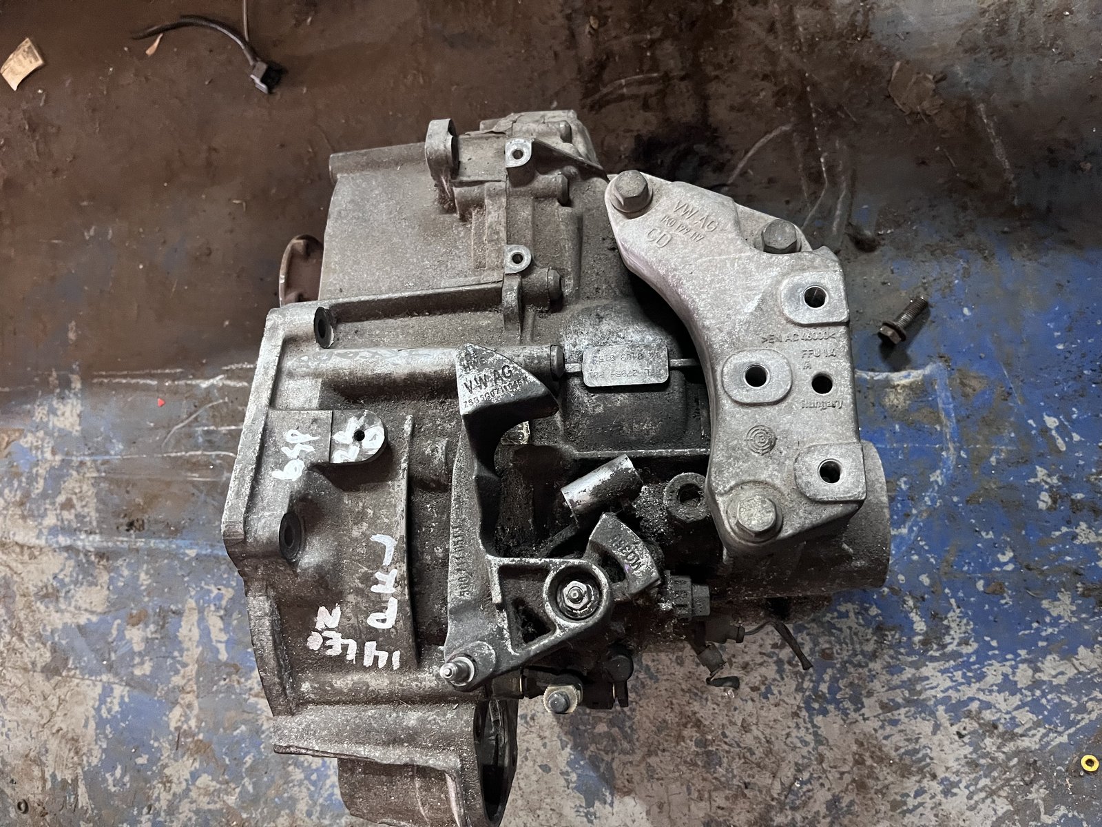  SEAT SKODA VW 6 SPED 2.0TDI MANIUAL GEARBOX (PFL) photo 5