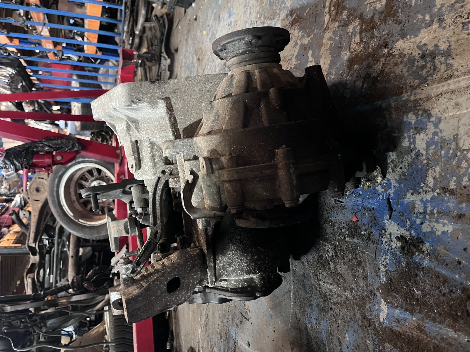 MK6 GOLF 2L DIESEL 5 SPEED MANIUAL GEARBOX KQM photo 4
