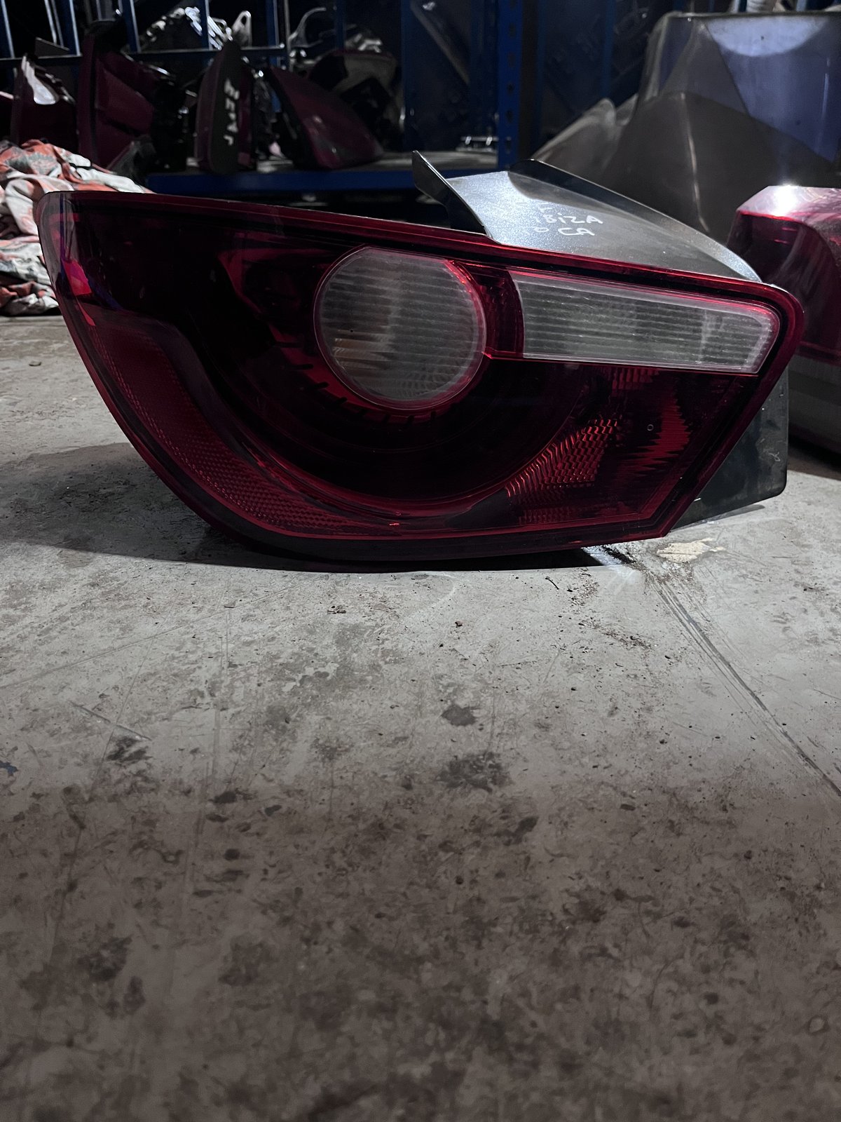 2013 IBIZA 3 DOOR 6J NSR REARLIGHTS