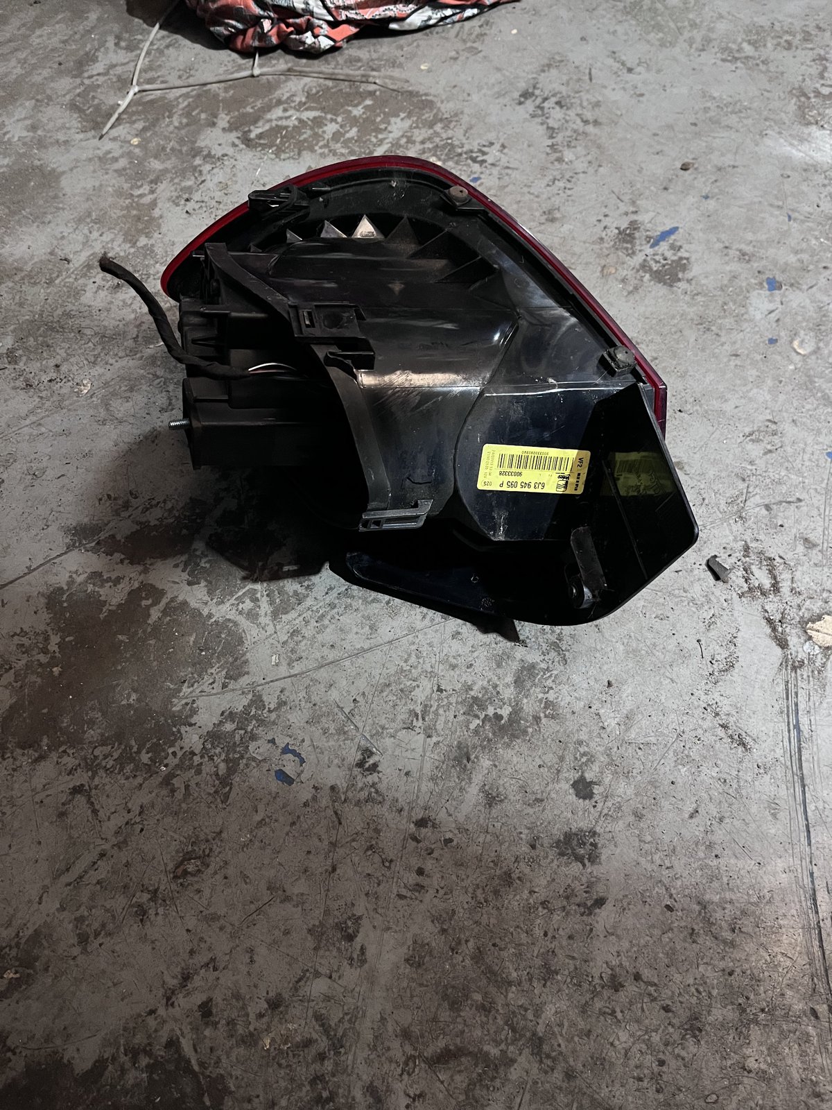 2013 IBIZA 3 DOOR 6J NSR REARLIGHTS photo 3