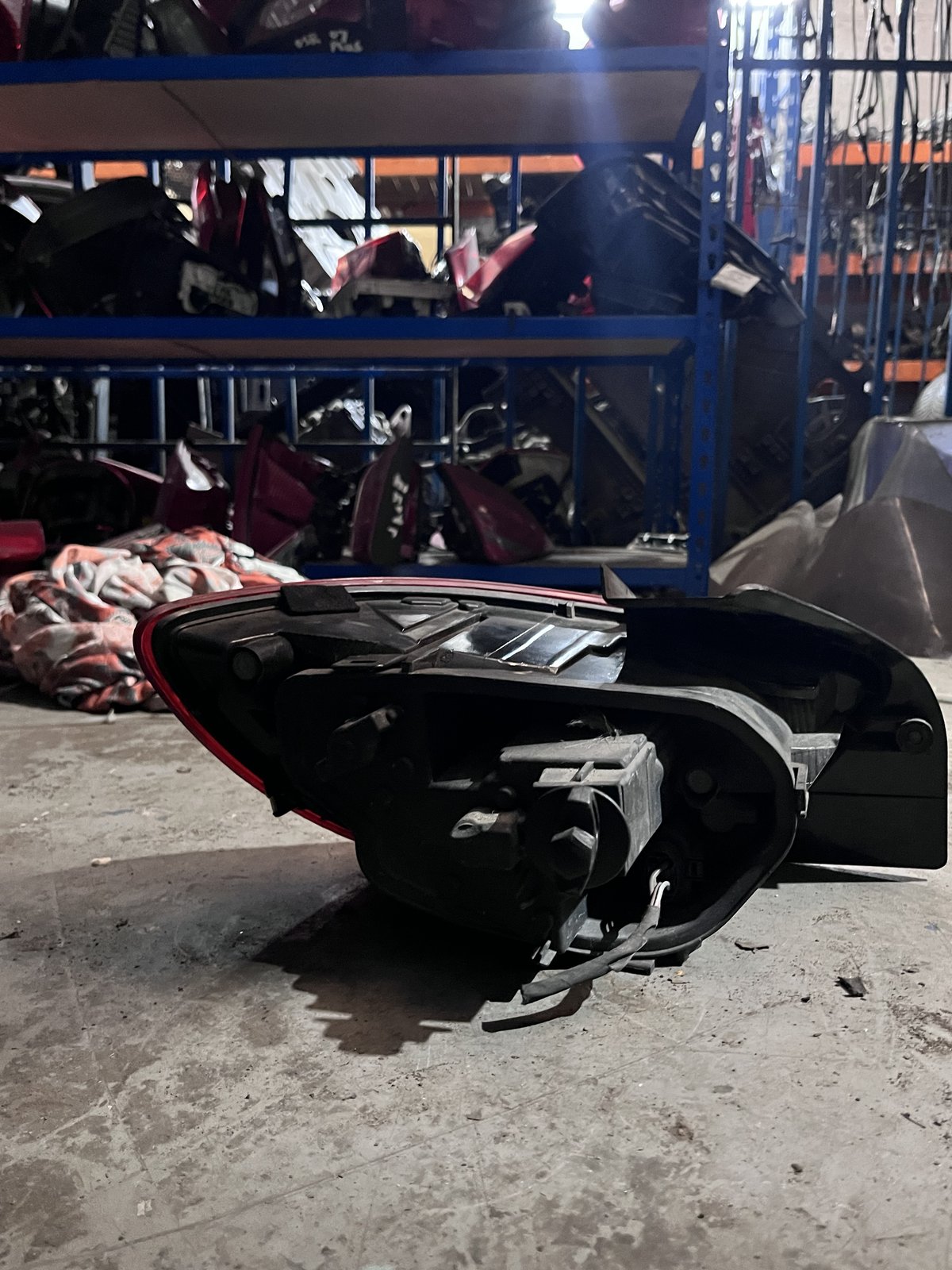 IBIZA 6J 3 DOOR OSR REARLIGHTS photo 4