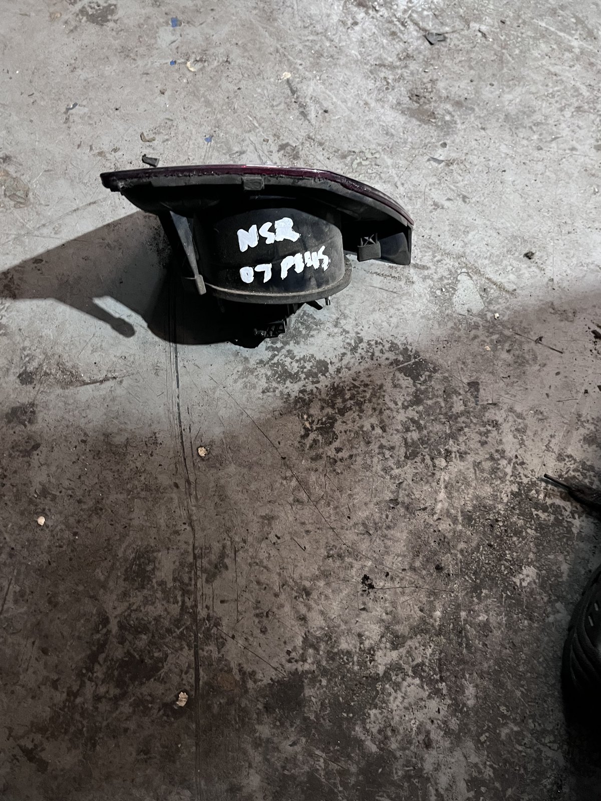 VW GOLF PLUS MK5/6 NSR LED TAIL LIGHT  photo 2