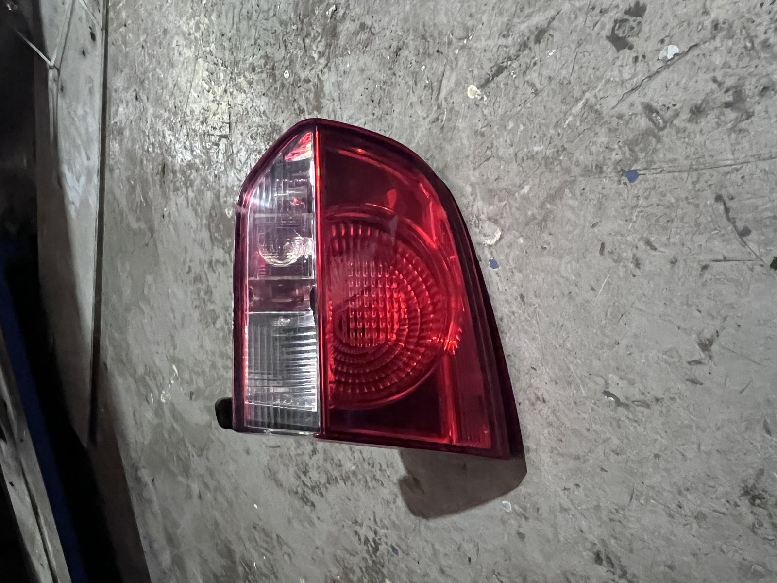 VW GOLF M6 osr TAIL LIGHT 
