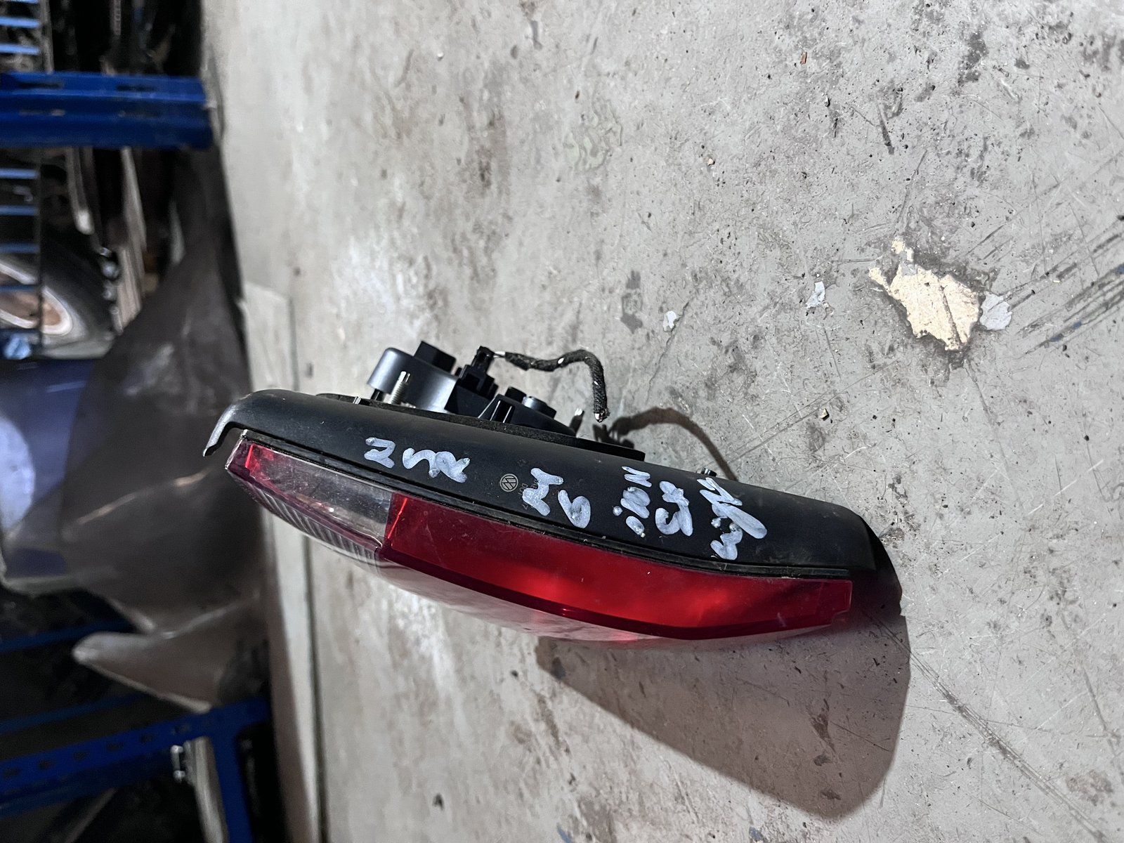 VW MK6 nsr HATCHBACK TAIL LIGHT  photo 2