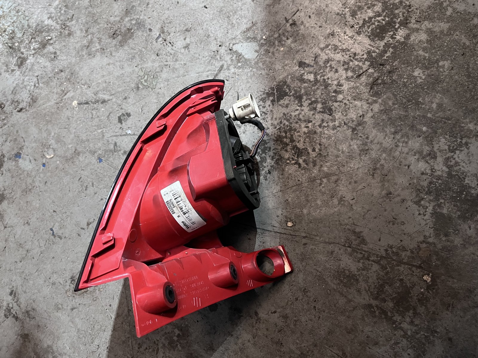 SEAT LEON 8p osr TAIL LIGHT  photo 3