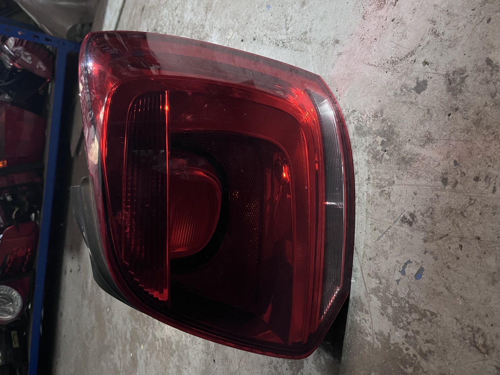 VW POLO 6R OSR OUTER LIGHT