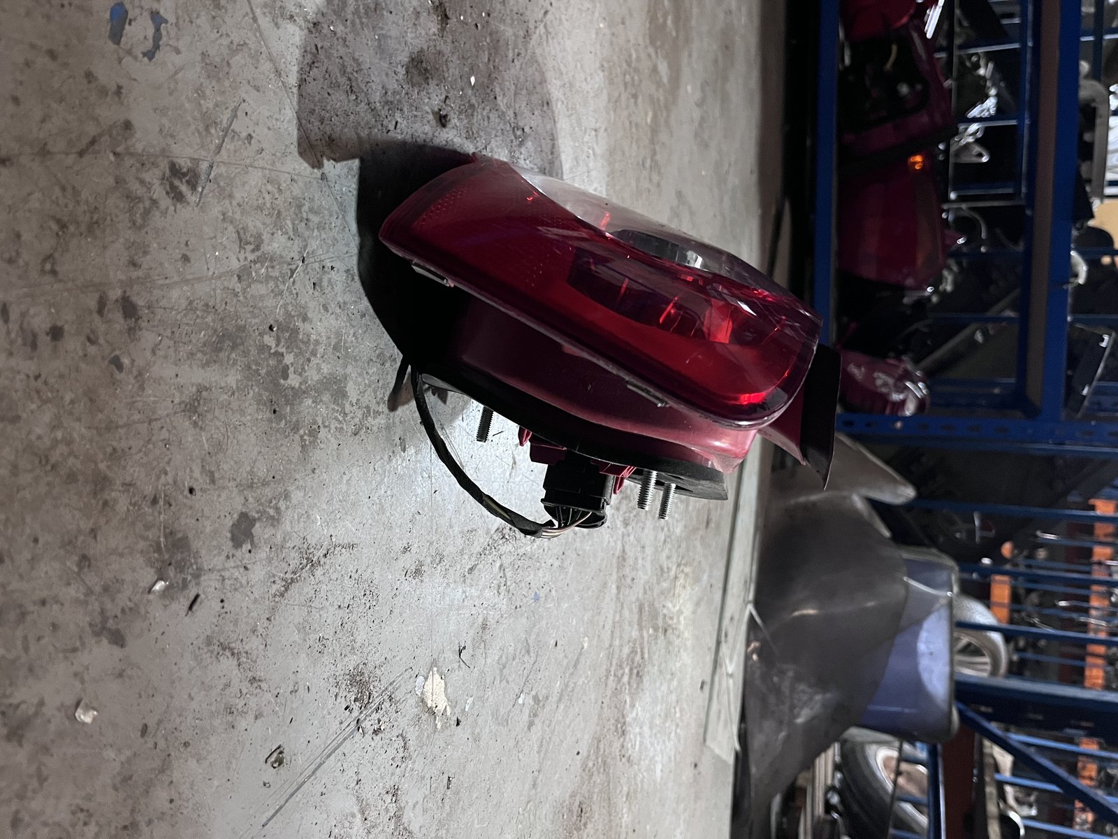 VW PASSAT B6 OSR OUTER LIGHT photo 2