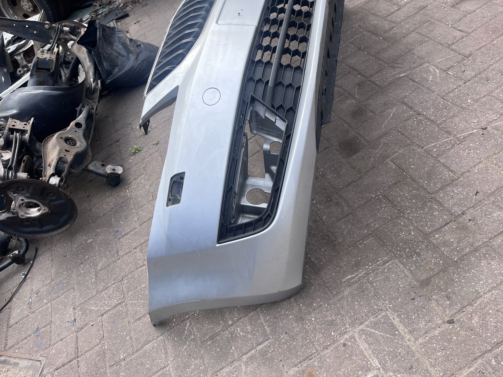 2014 SKODA OCTAVIA FRONT BUMPER SILVER LA7W photo 6