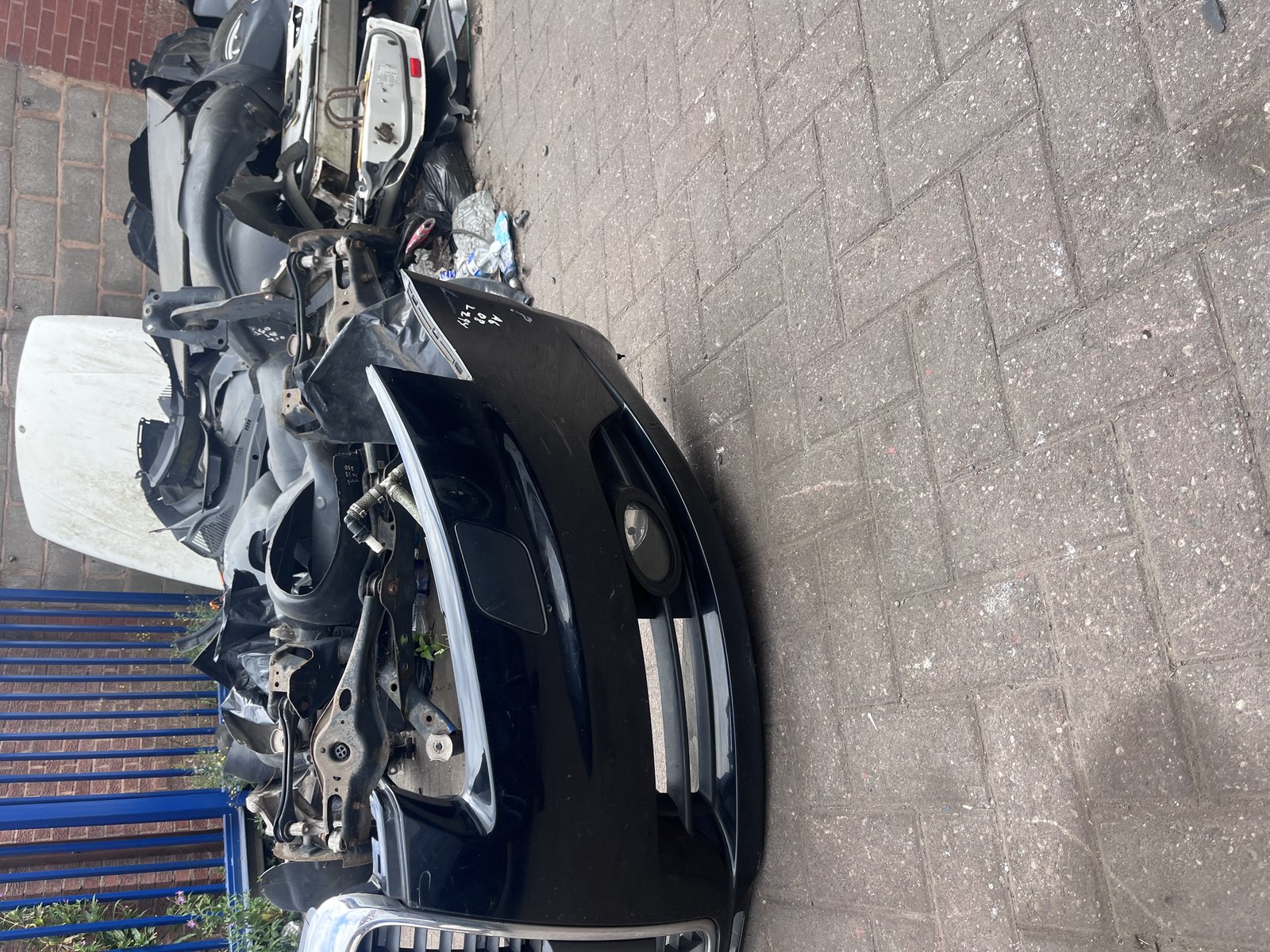 AUDI A6 08 S LINE FRONT BUMBER BLACK LZ9Y photo 2