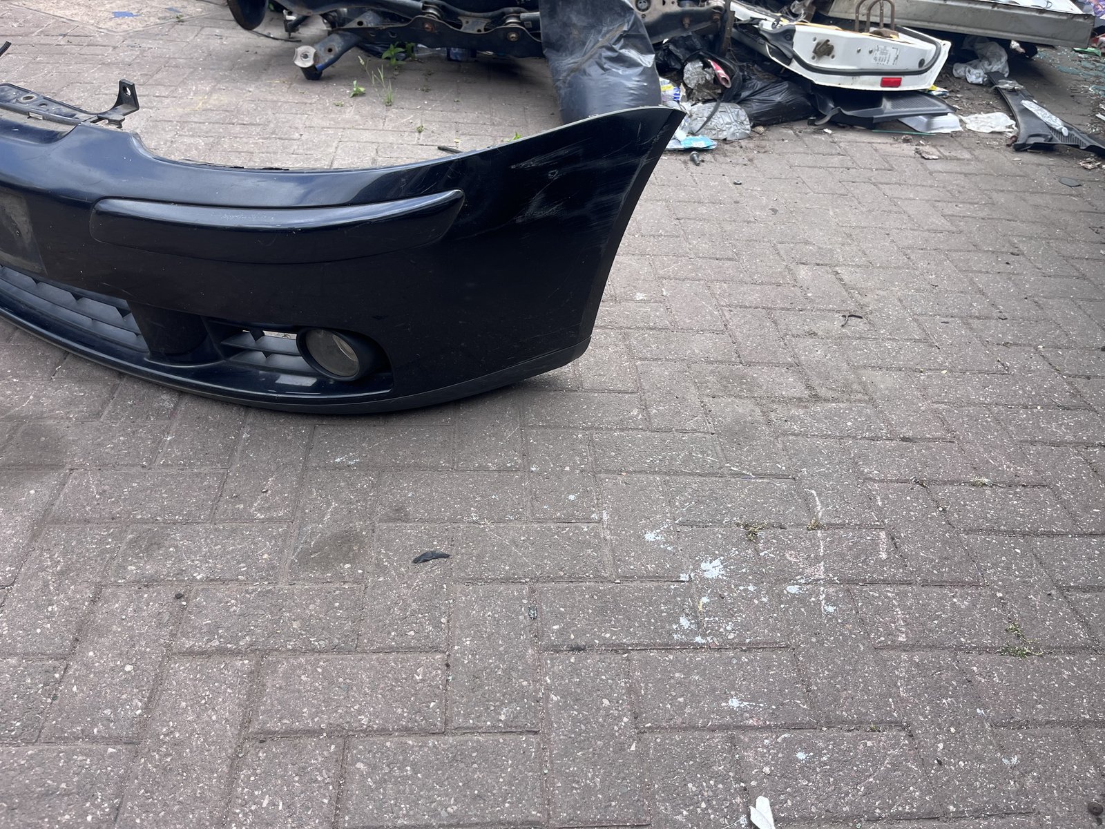 VW MK5 GOLF FRONT BUMBER BLACK LC9Z photo 2