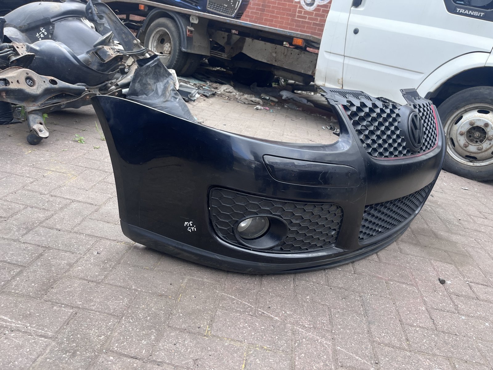 VW GOLF M5 GTI FRONT BUMPER LC9Z photo 3