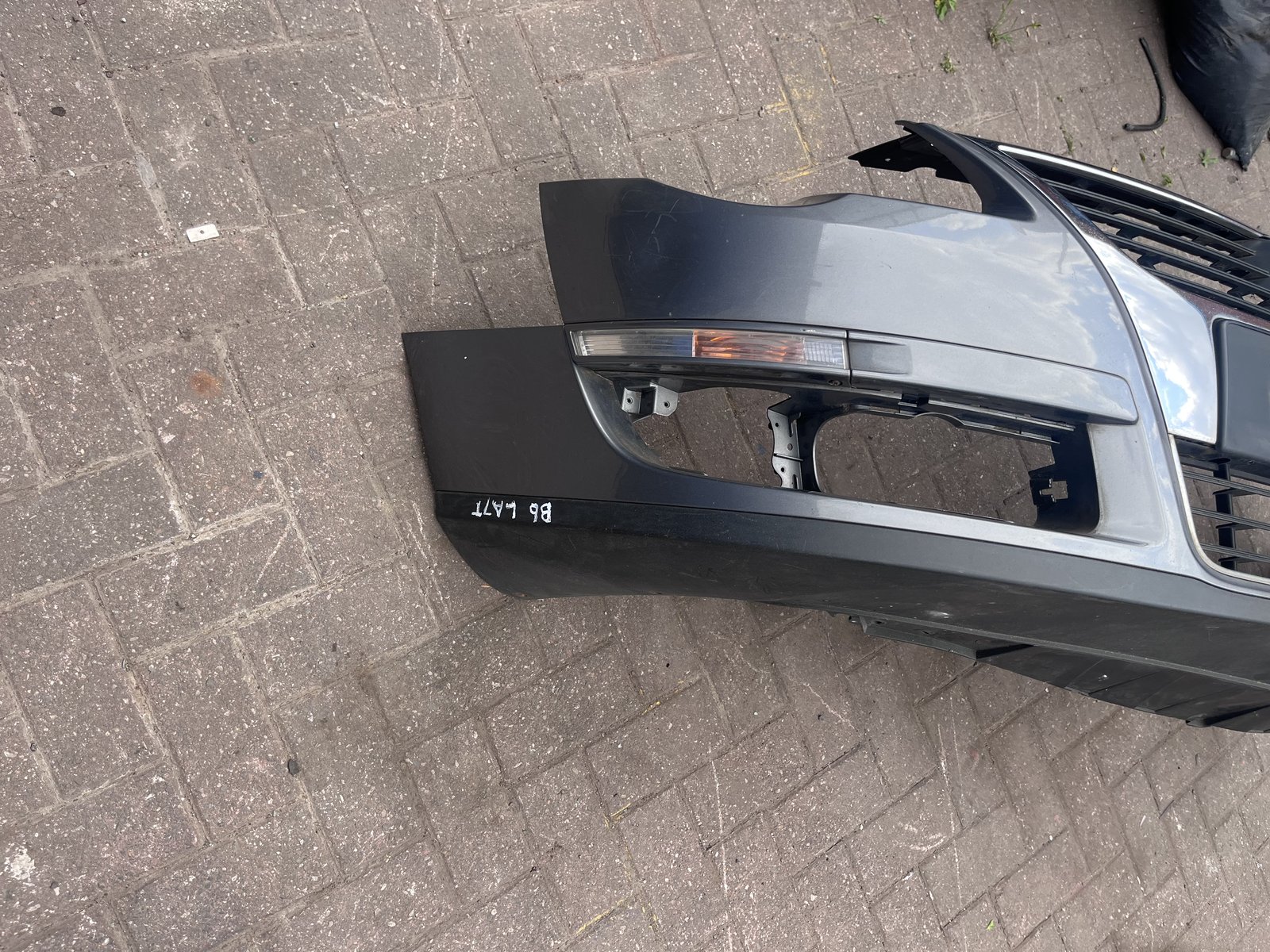 VW PASSAT B6 FRONT BUMPER GREY LA7T photo 6