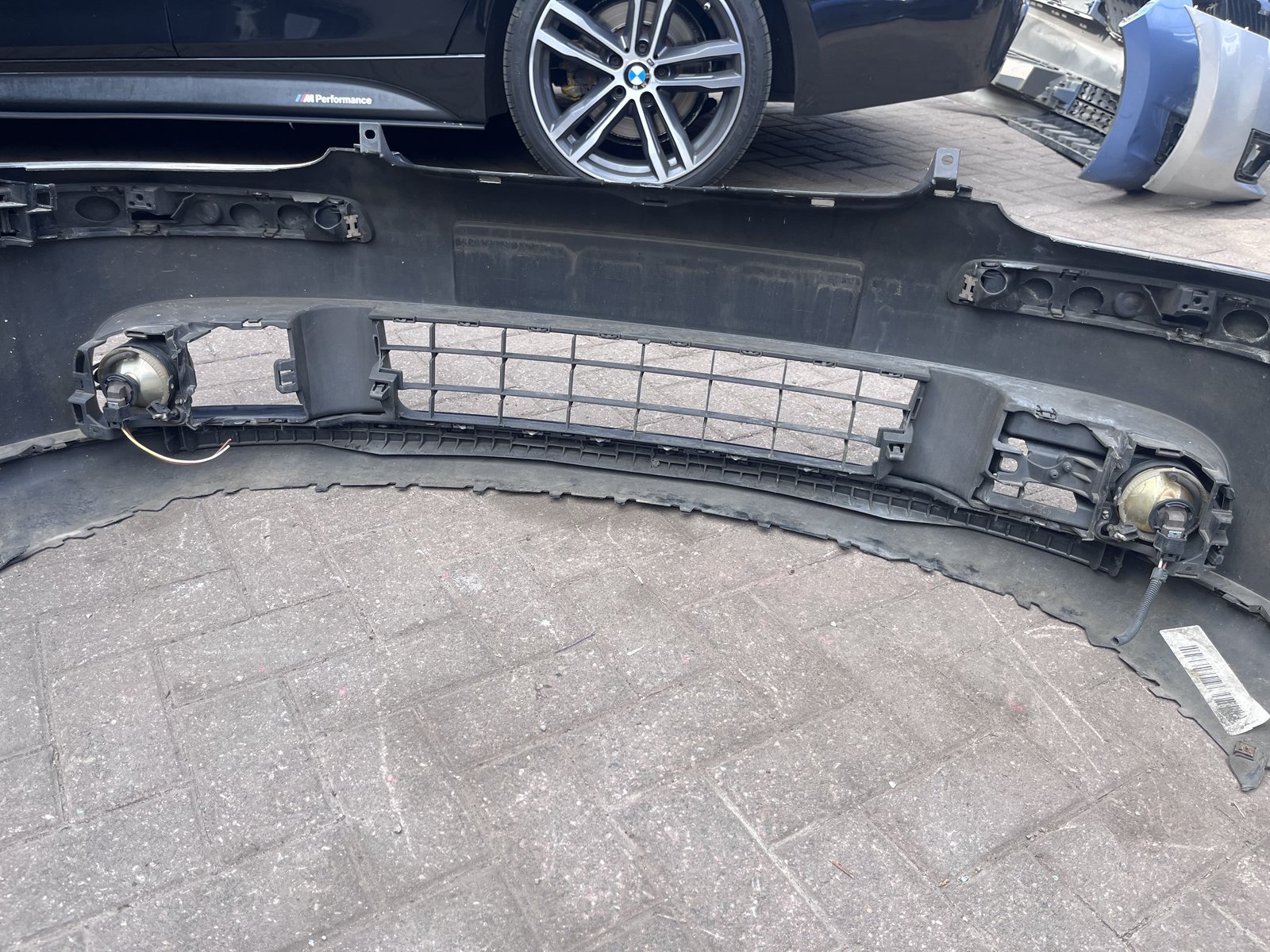 VW GOLF MK5 FRONT BUMPER BLACK LC9Z photo 7
