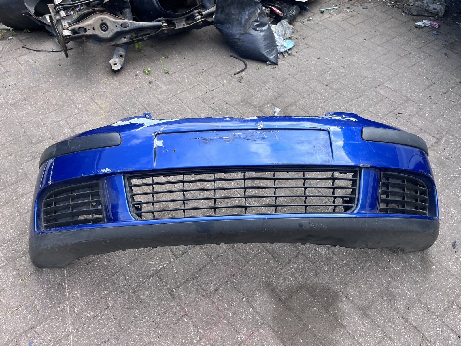 VW GOLF MK5 BLUE FRONT BUMPER BLUE G5J photo 4