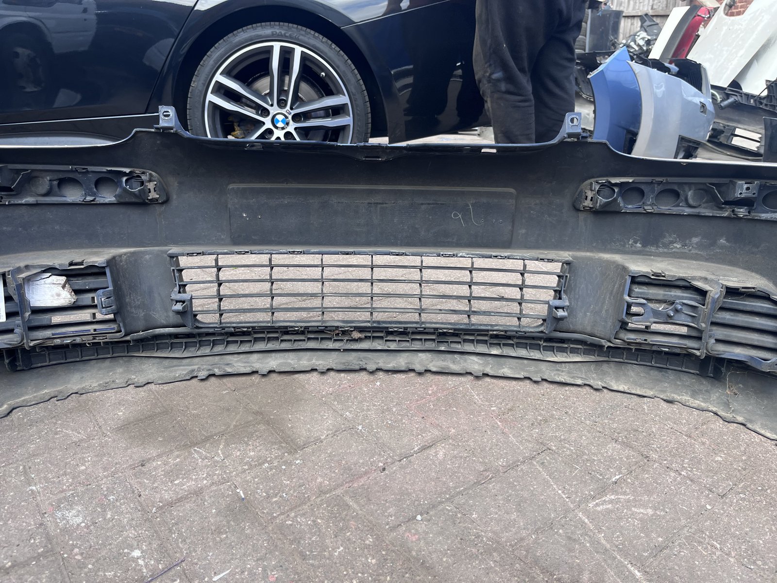 VW GOLF MK5 BLUE FRONT BUMPER BLUE G5J photo 7