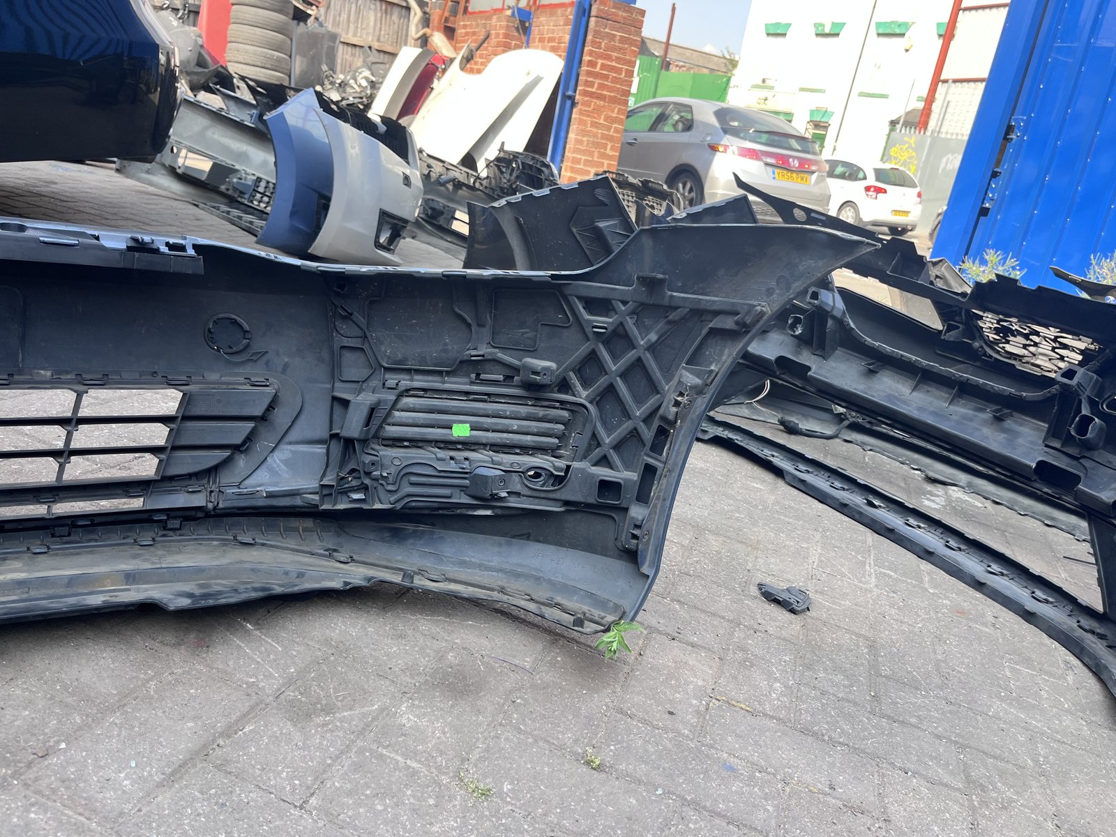 VW GOLF MK7 FRONT BUMPER BLUE LA5J photo 8