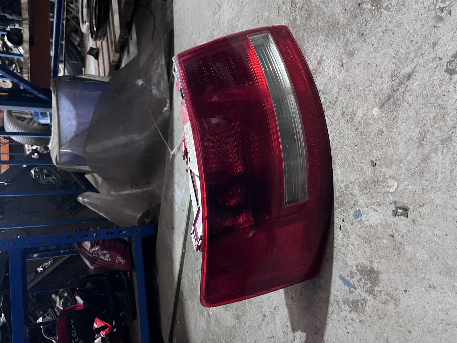 AUDI A6 2008 OSR OUTERLIGHT 
