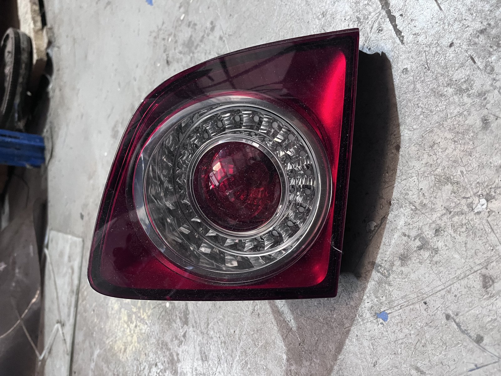 VW GOLF PLUS 5M1 OSR TAIL LIGHT 