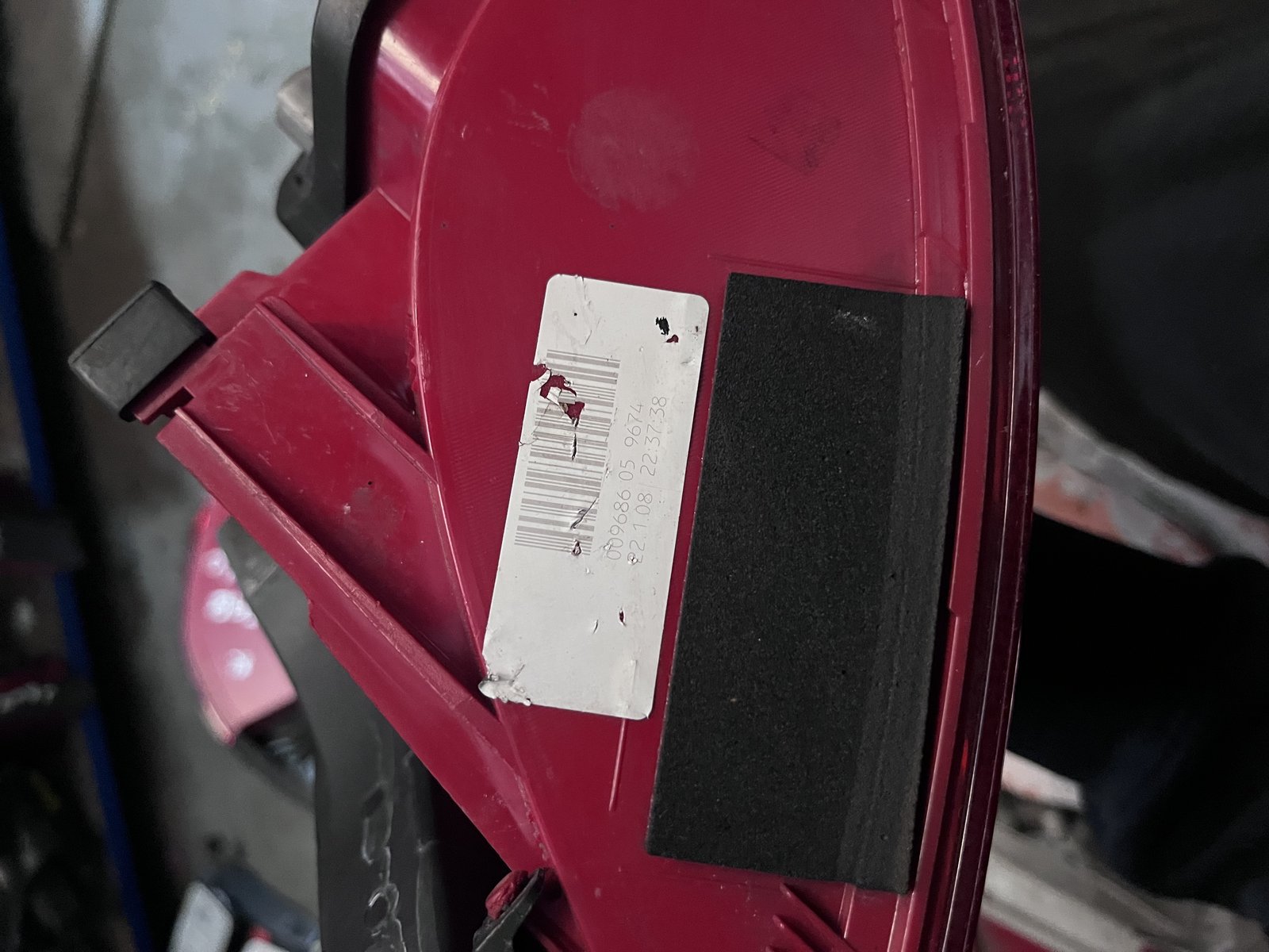 AUDI A4 B8 SALOON NSR TAIL LIGHT  photo 4