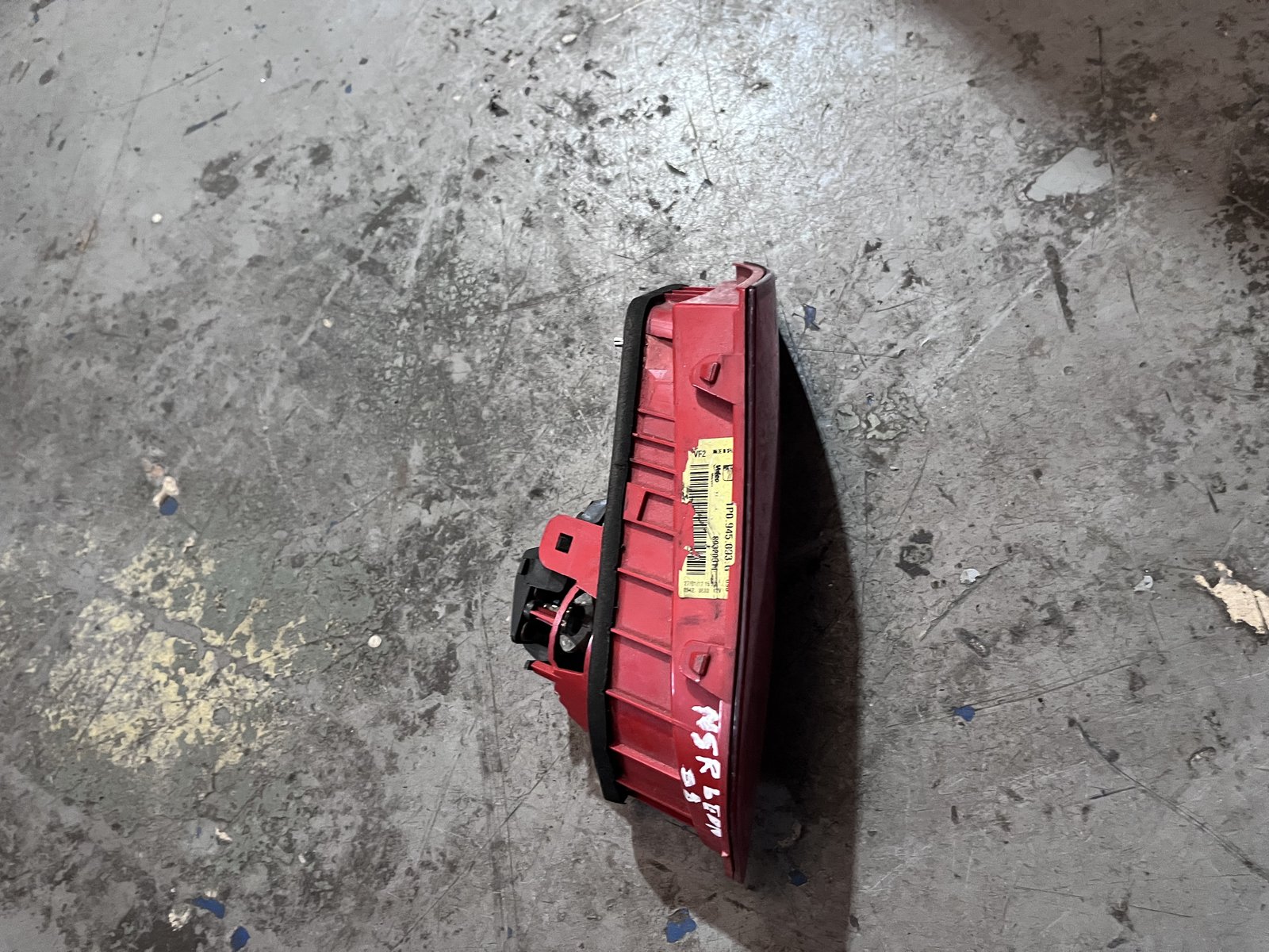 SEAT LEON MK2 NSR TAIL LIGHT  photo 3