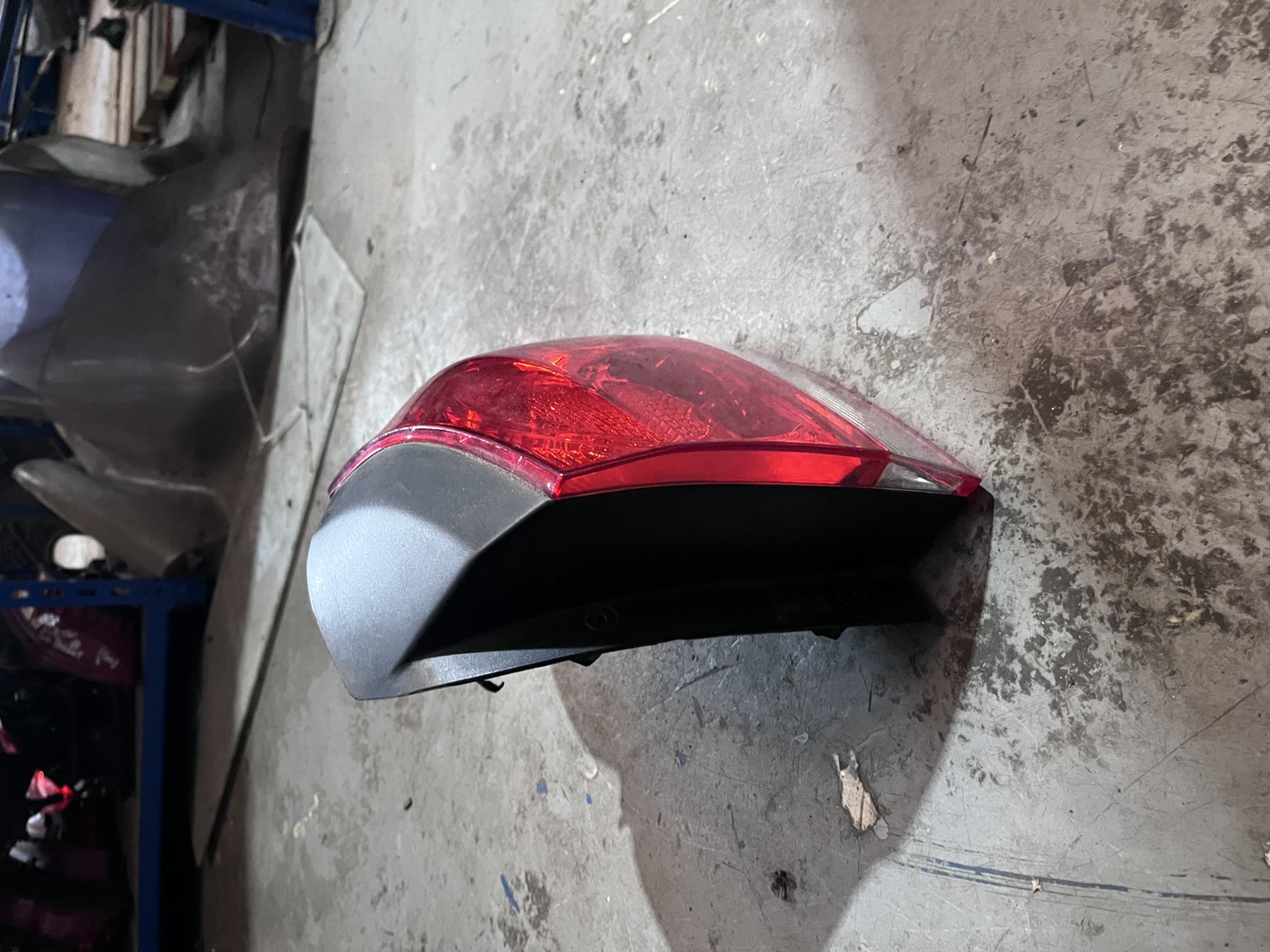 VW GOLG MK6 HATCHBACK NSR TAIL LIGHT  photo 2