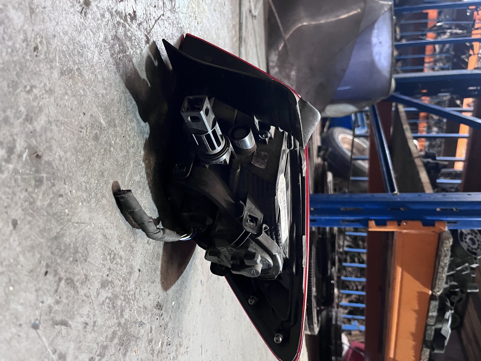 SEAT LEON FR MK3 NSR TAIL LIGHT  photo 4