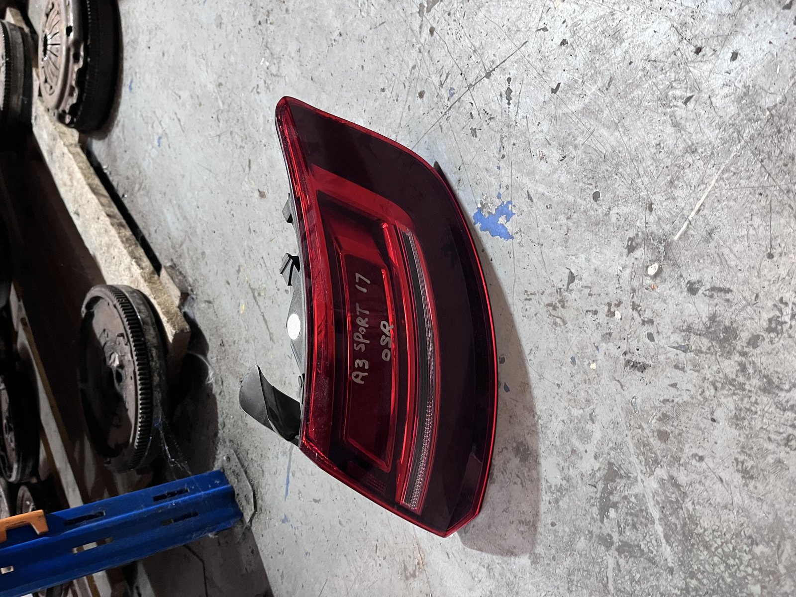 AUDI A3 SPORTBACK 2017 OSR TAIL LIGHT 