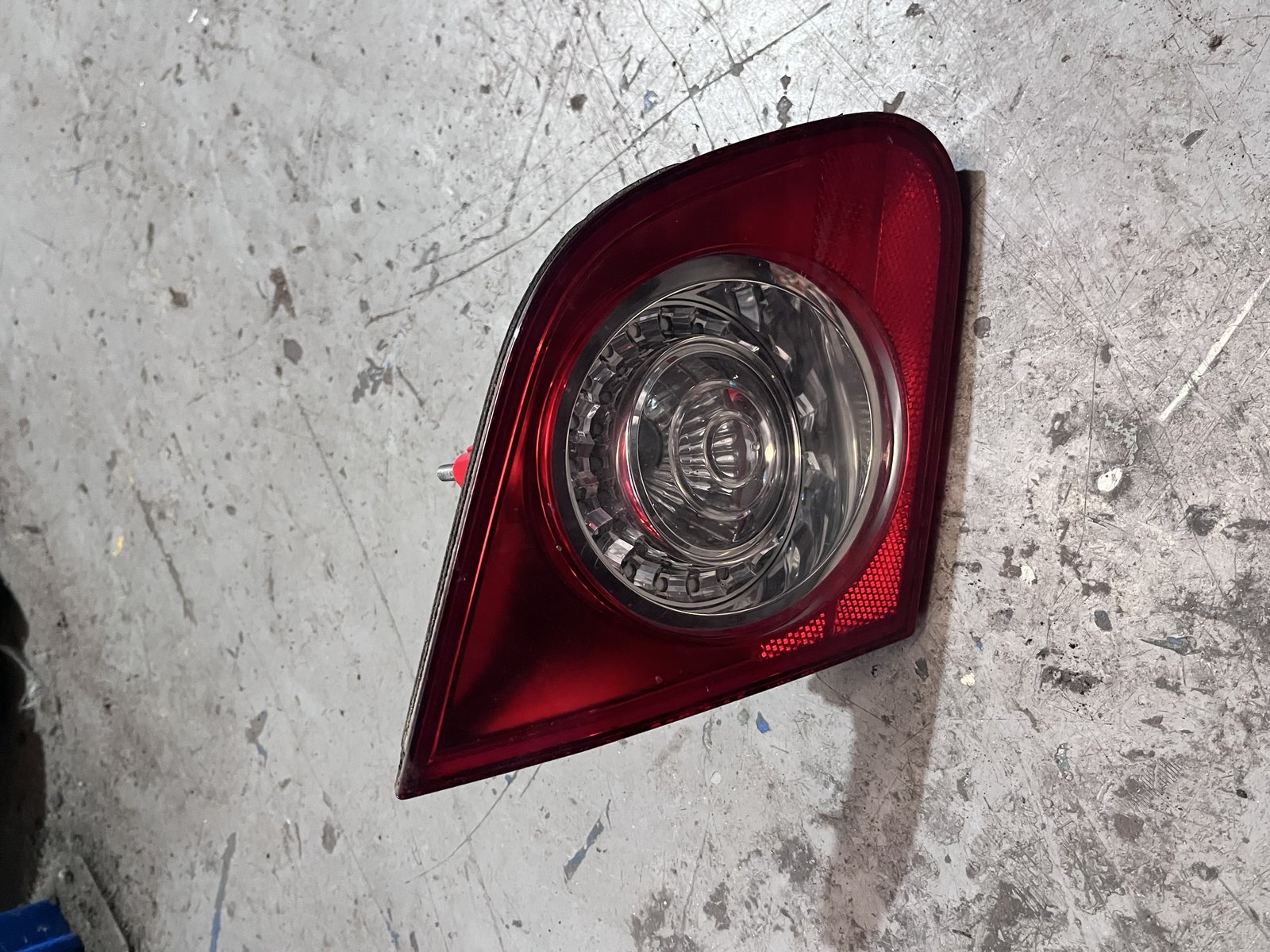 VW PASSAT B6 NSR TAIL LIGHT 