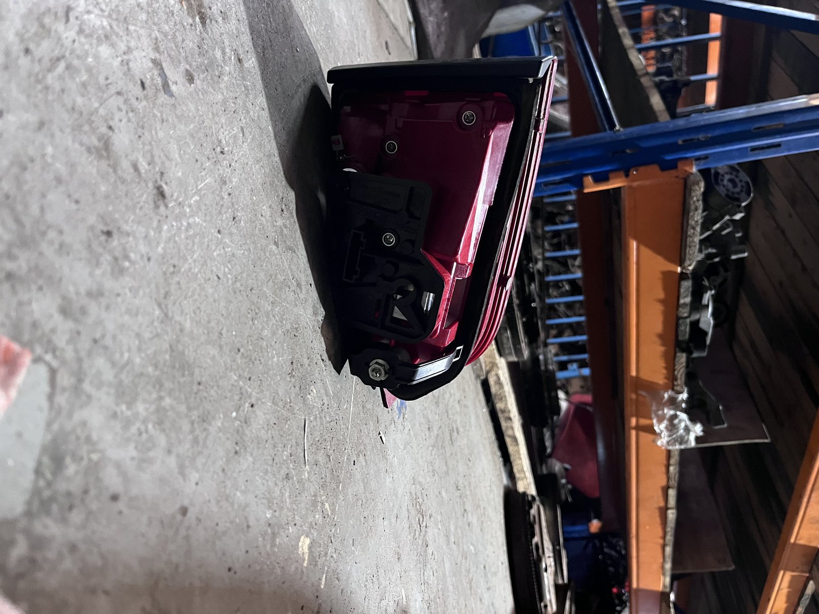 AUDI A4  B8 SALOON OSR TAIL LIGHT  photo 4