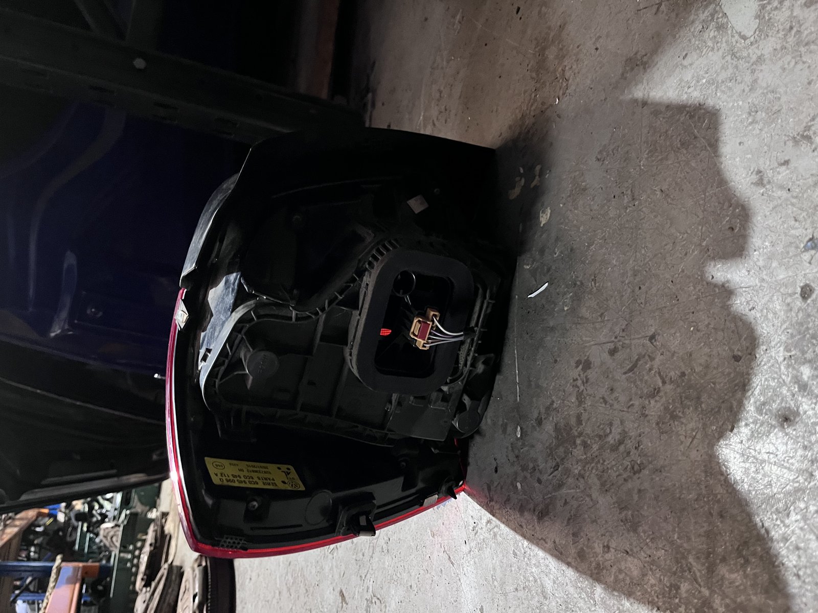 VW POLO MK5 OSR TAIL LIGHT photo 4