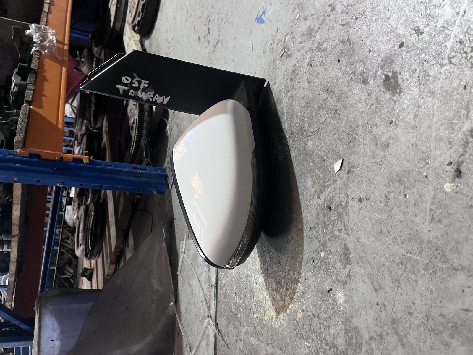 10-15 1T VW TOURAN OFS SIDE WING MIRROR MIRROR WHITE photo 4