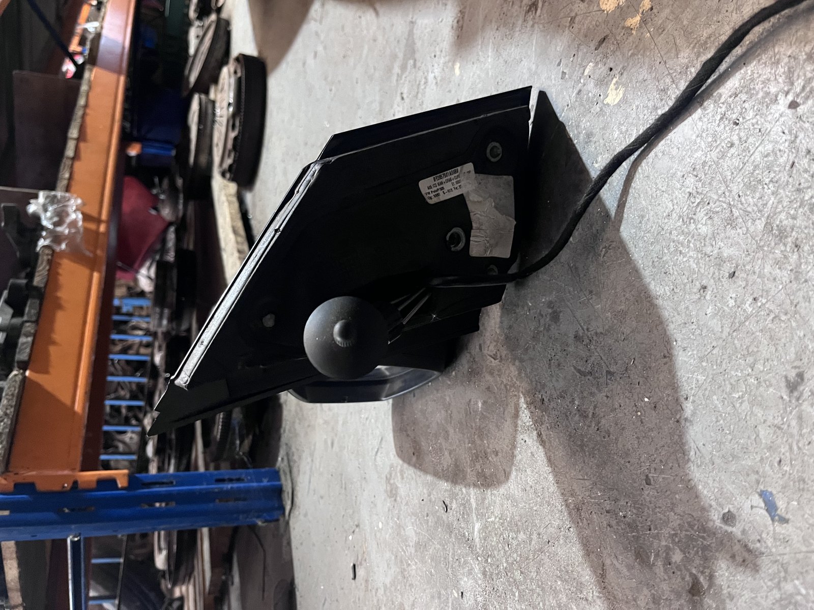 VW POLO 6R 3 DOOR NSF WING MIRROR  photo 2