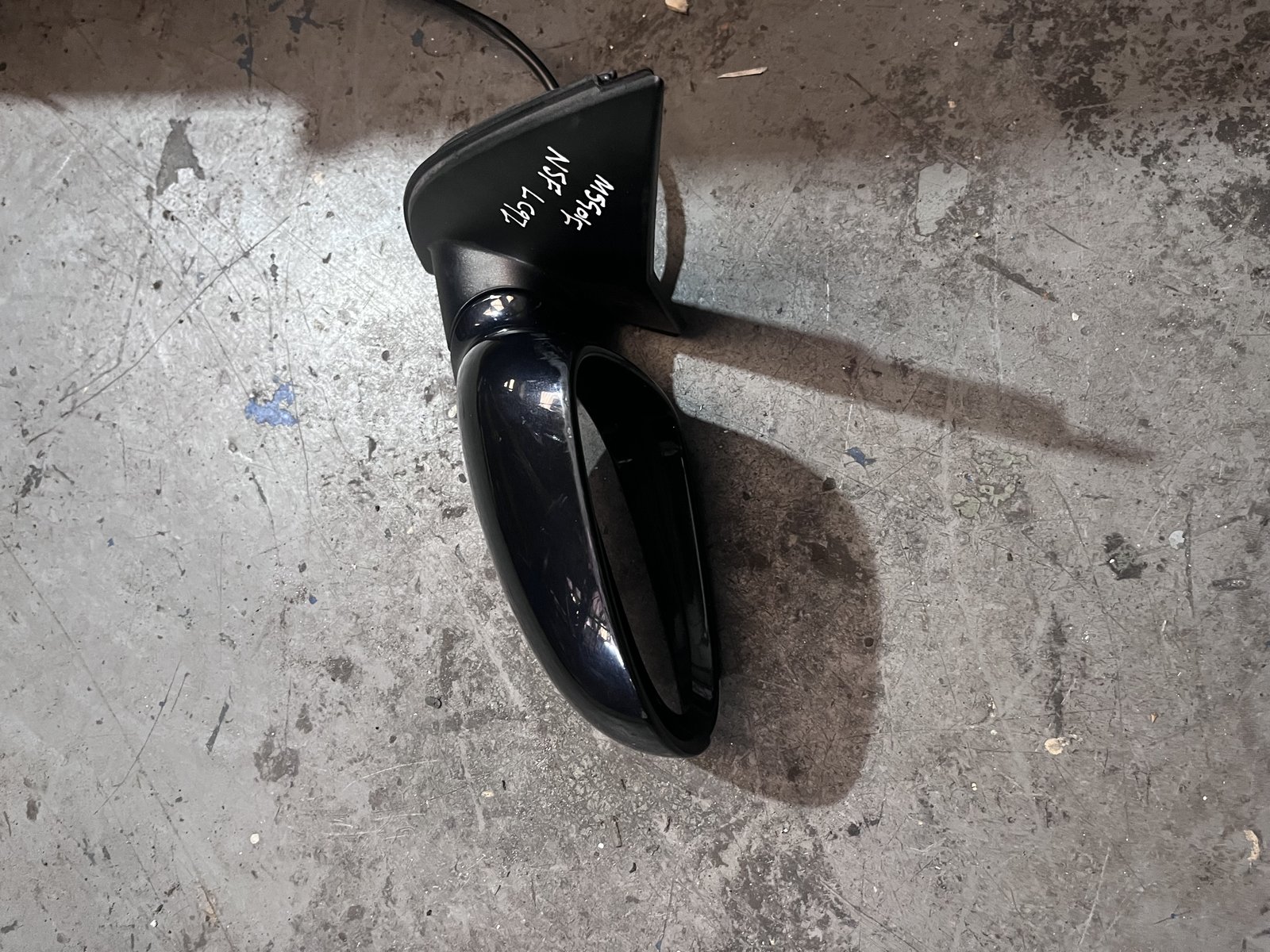 VW GOLF M5 NSF WING  MIRROR BLACK LC9Z photo 3