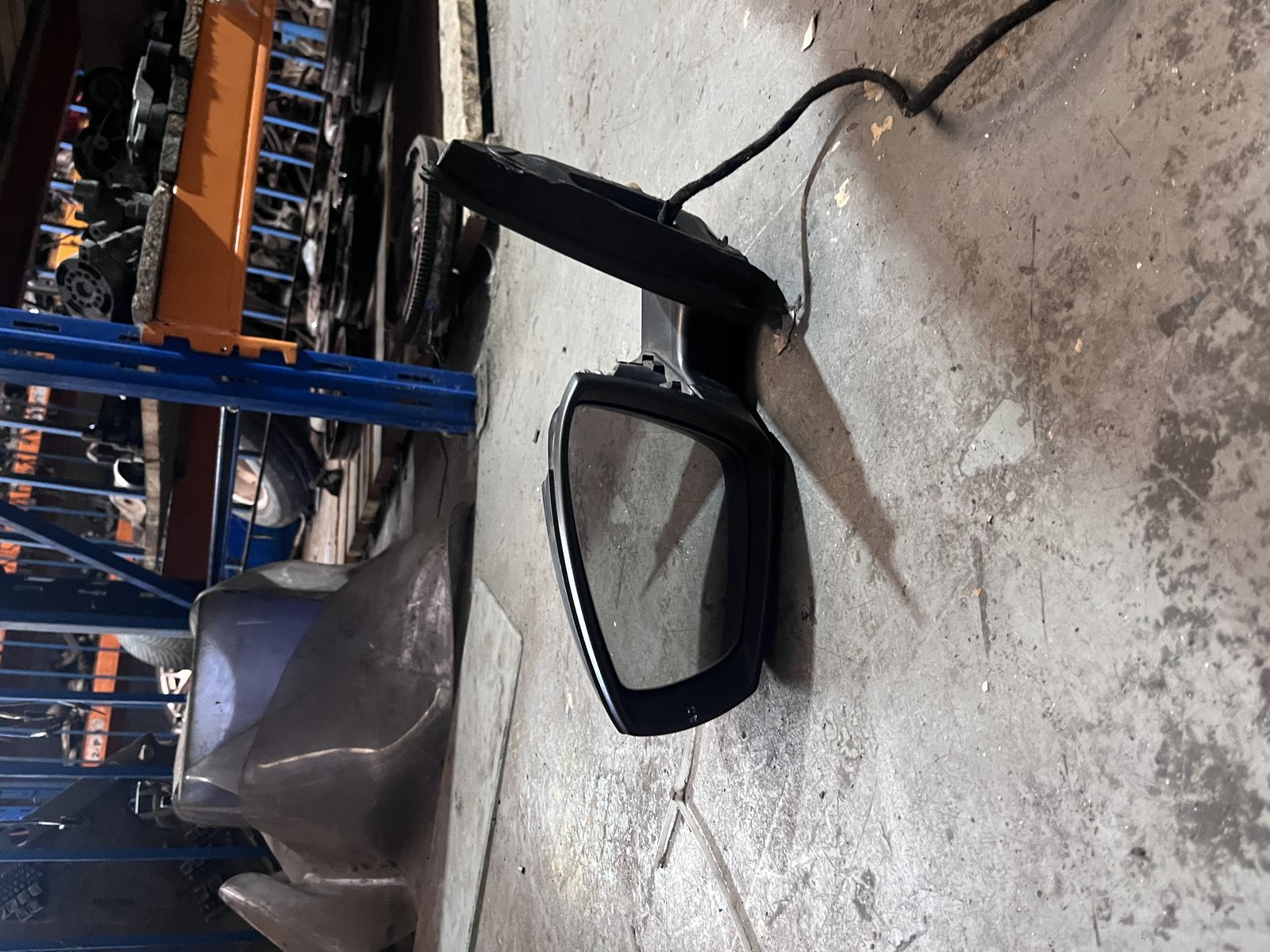 VW POLO 6R 3DR NSF WING MIRROR COVER DEFECTIVE