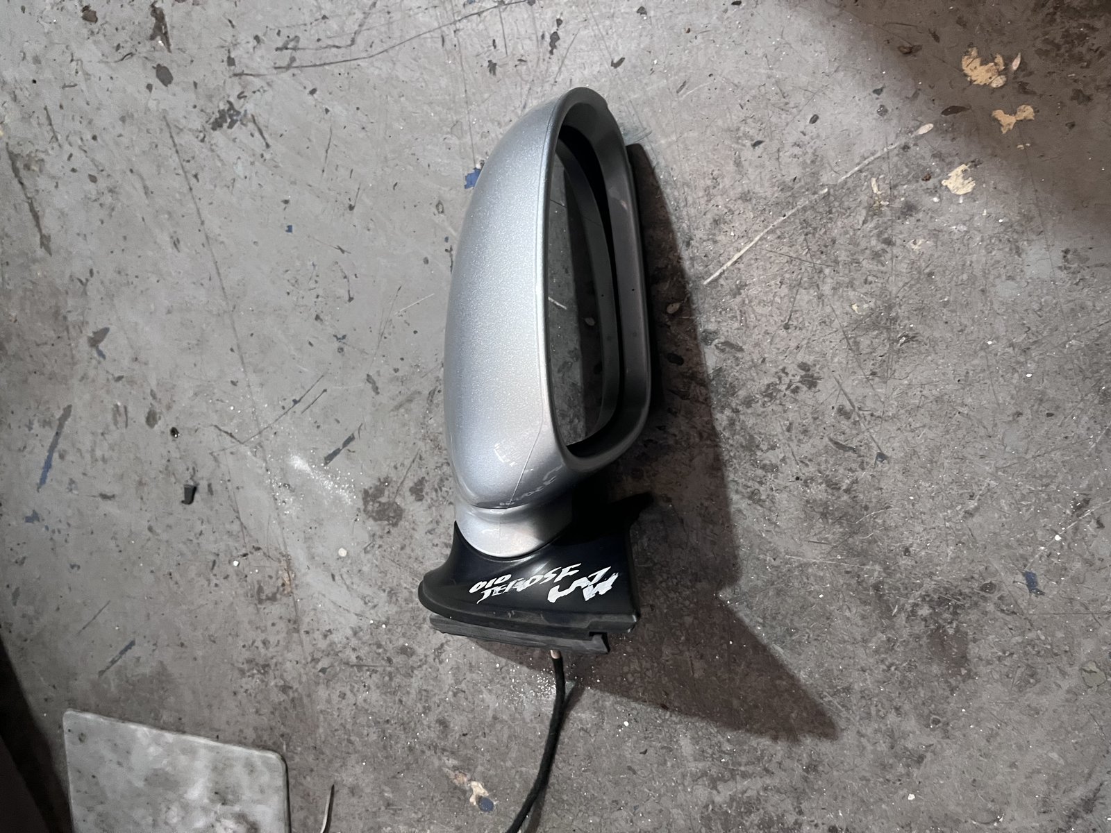 2010 VW JETTA OSF WINGMIRROR SILVER LA7W photo 3