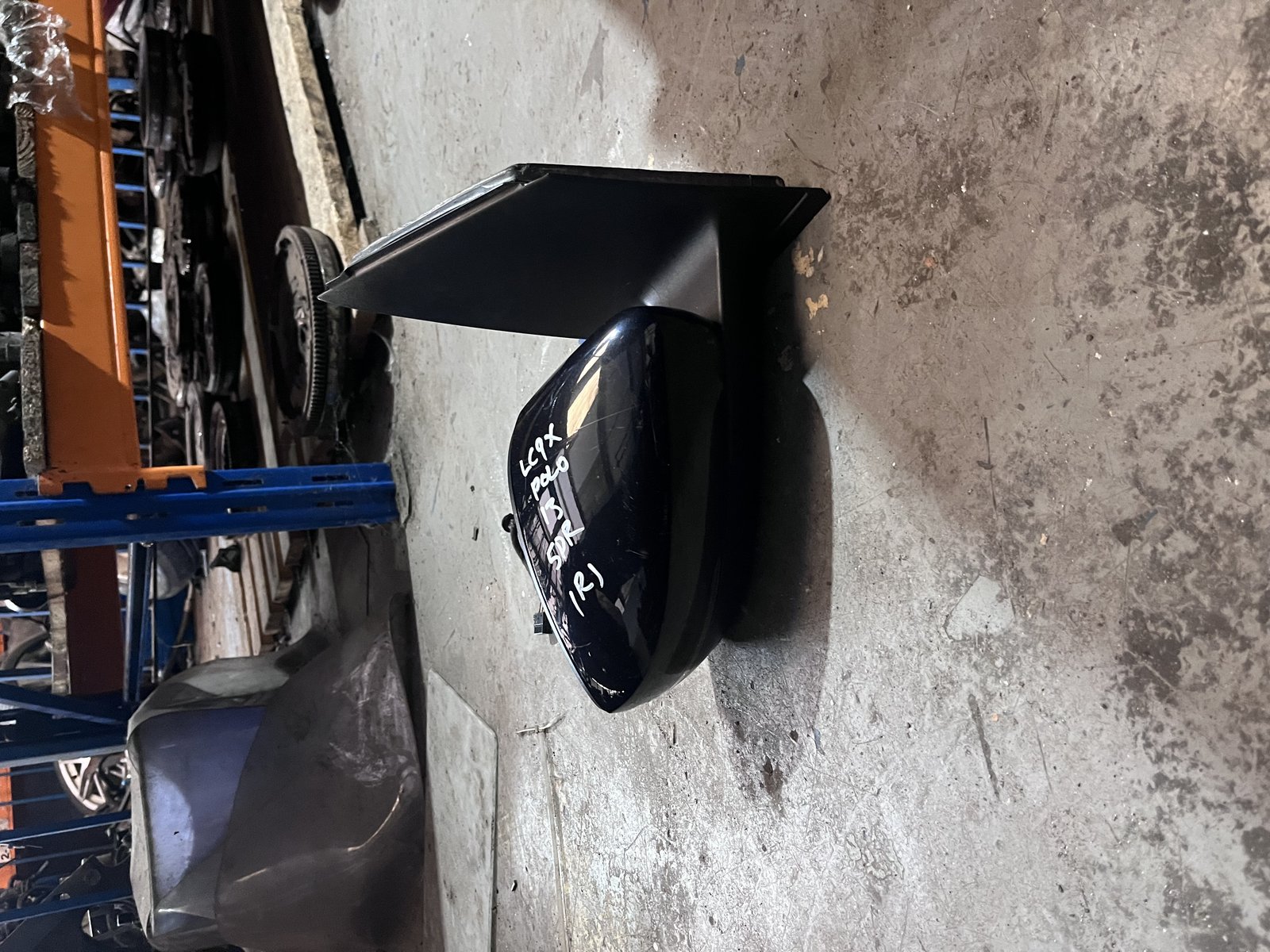 VW POLO 13 OSF WING MIRROR BLACK LC9X photo 4