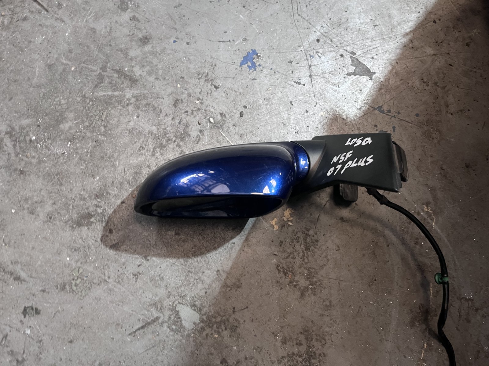 VW GOLF PLUS 07 NSF WING  MIRROR BLUE LD5Q photo 3