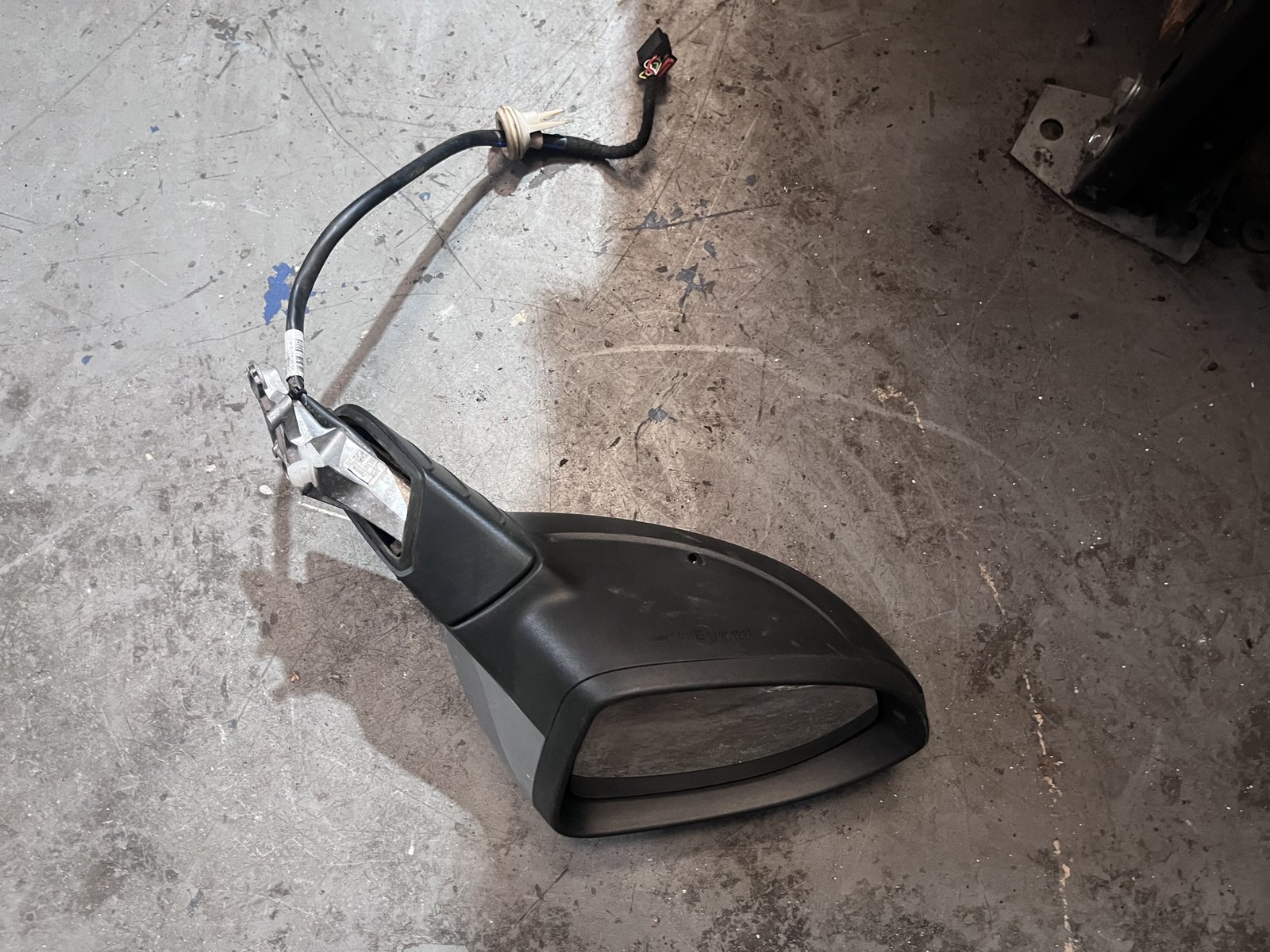 VW GOLF M8 NSF POWER FOLD BLIND SPOT WING MIRROR MIRROR  photo 3