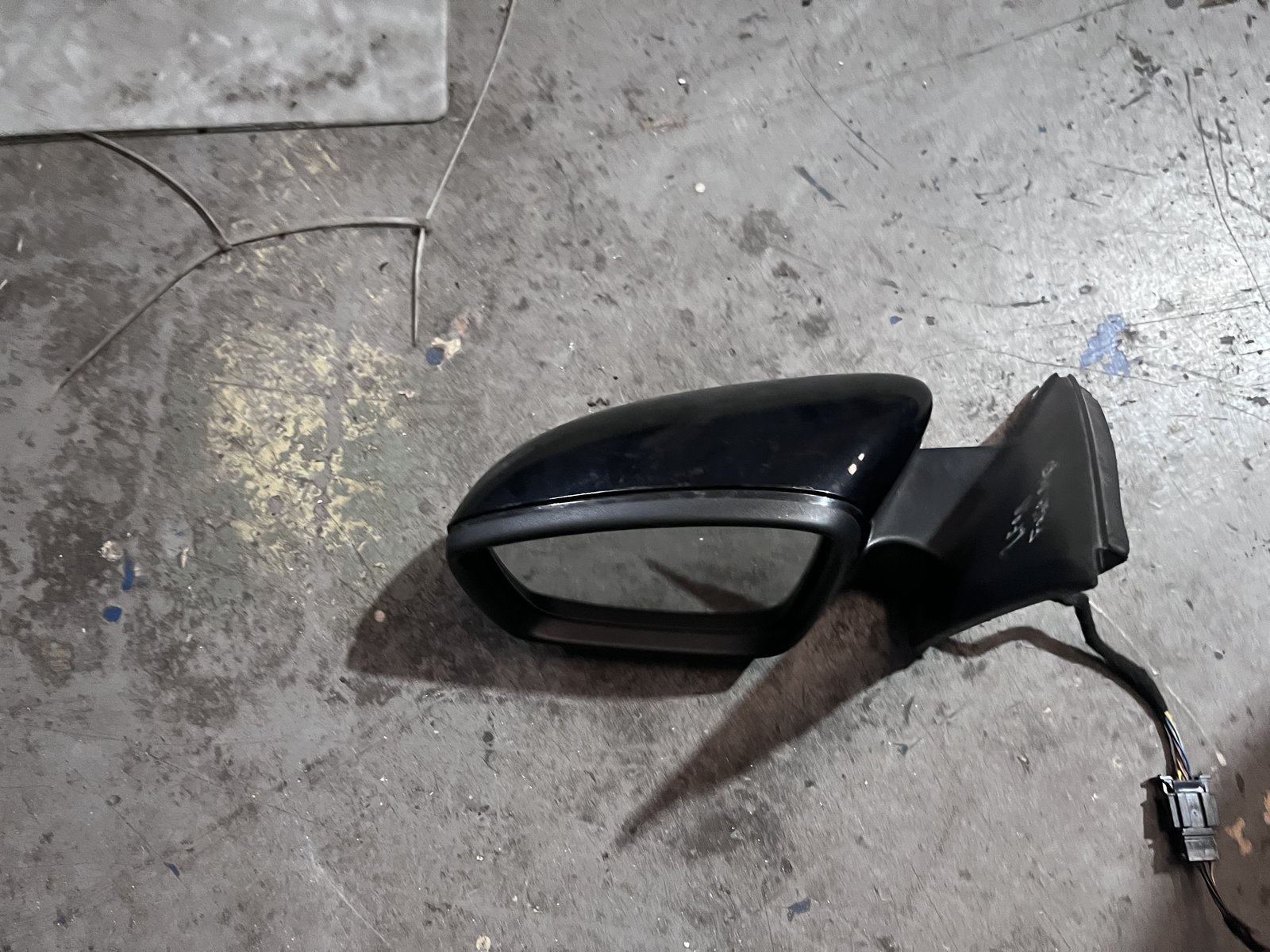 SKODA FABIA MK3 NSF WING MIRROR BLACK LF9R photo 3