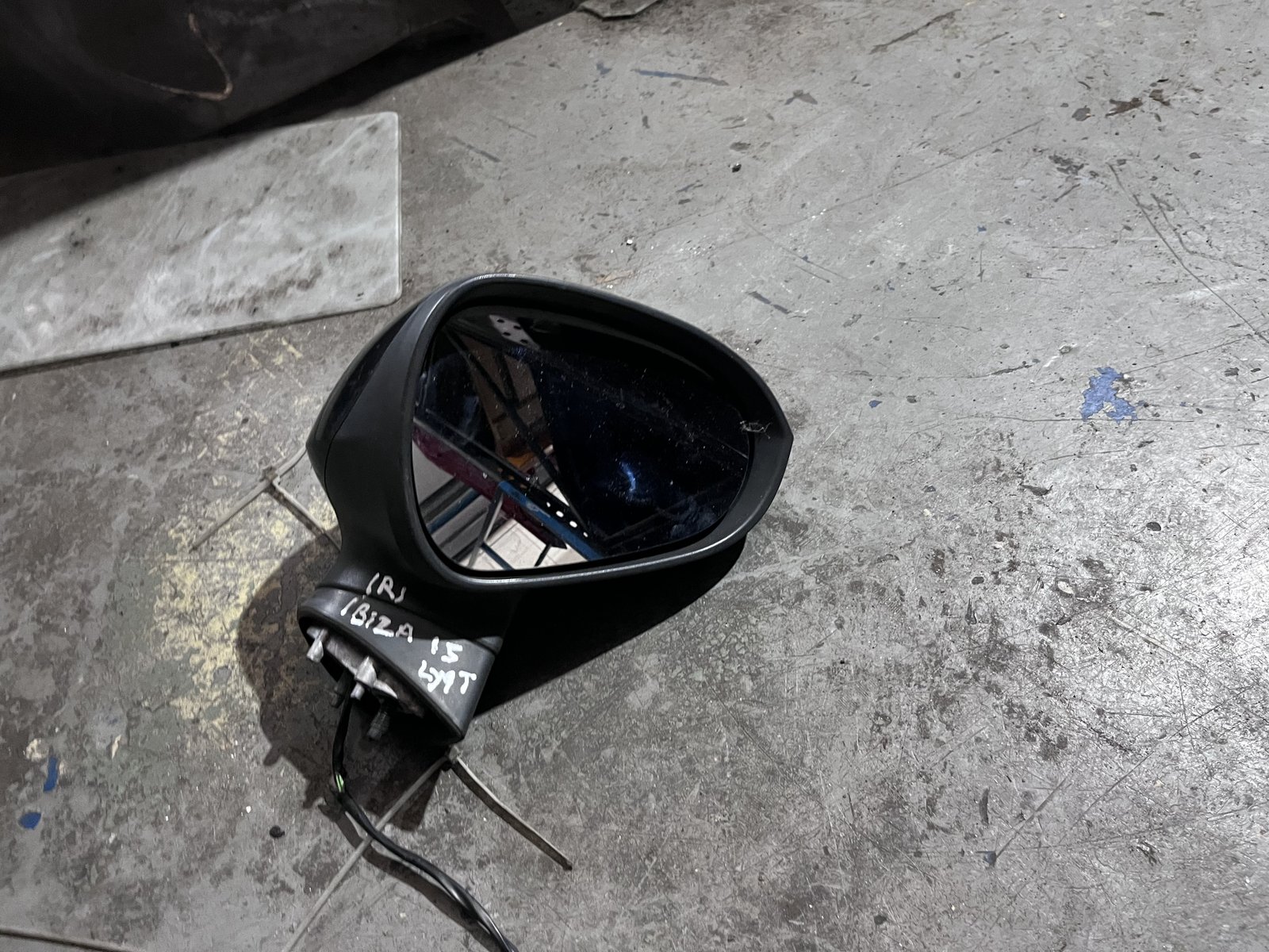SEAT IBIZA 15 OSF WING MIRROR BLACK LY9T