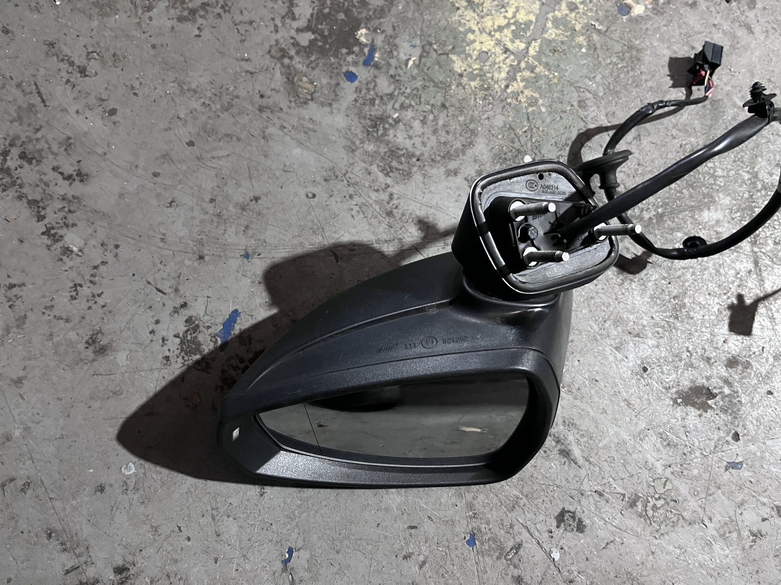 Audi A3 8V OSF WING MIRROR BLACK LY9B photo 3