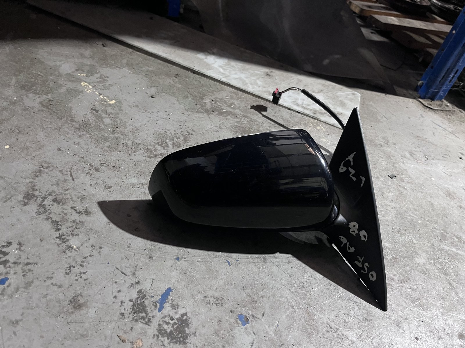 AUDI A6 08 OS F WING MIRROR BLACK LZ9Y photo 3