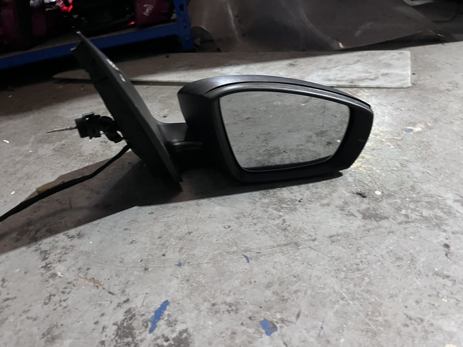 VW POLO OSF 6R WING MIRROR 