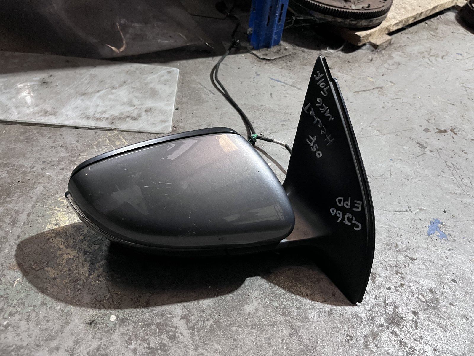 VW GOLF MK6 OSF WING MIRROR GREY LA7T photo 4