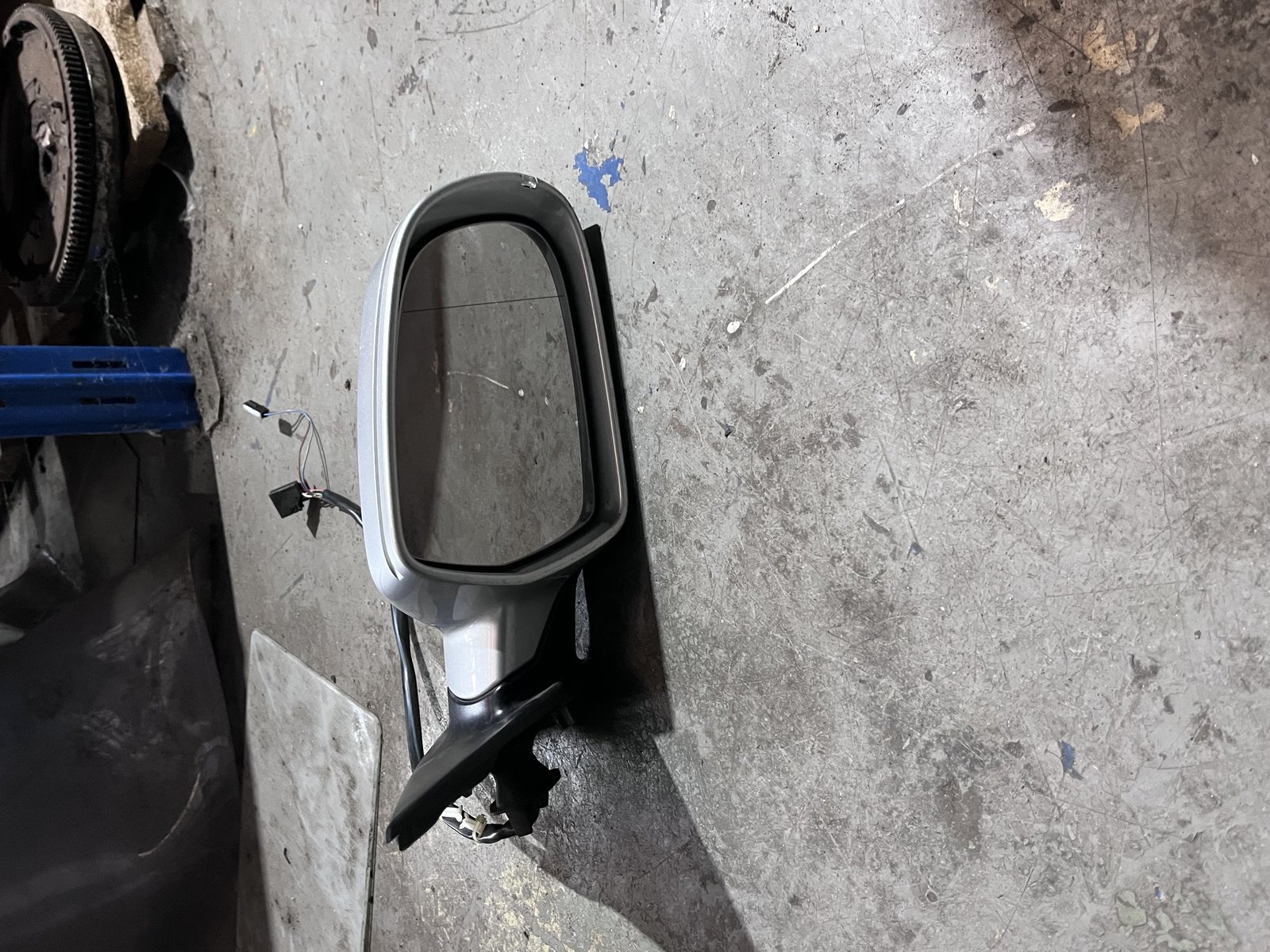 2010 AUDI A4 B8 OSF WING MIRROR